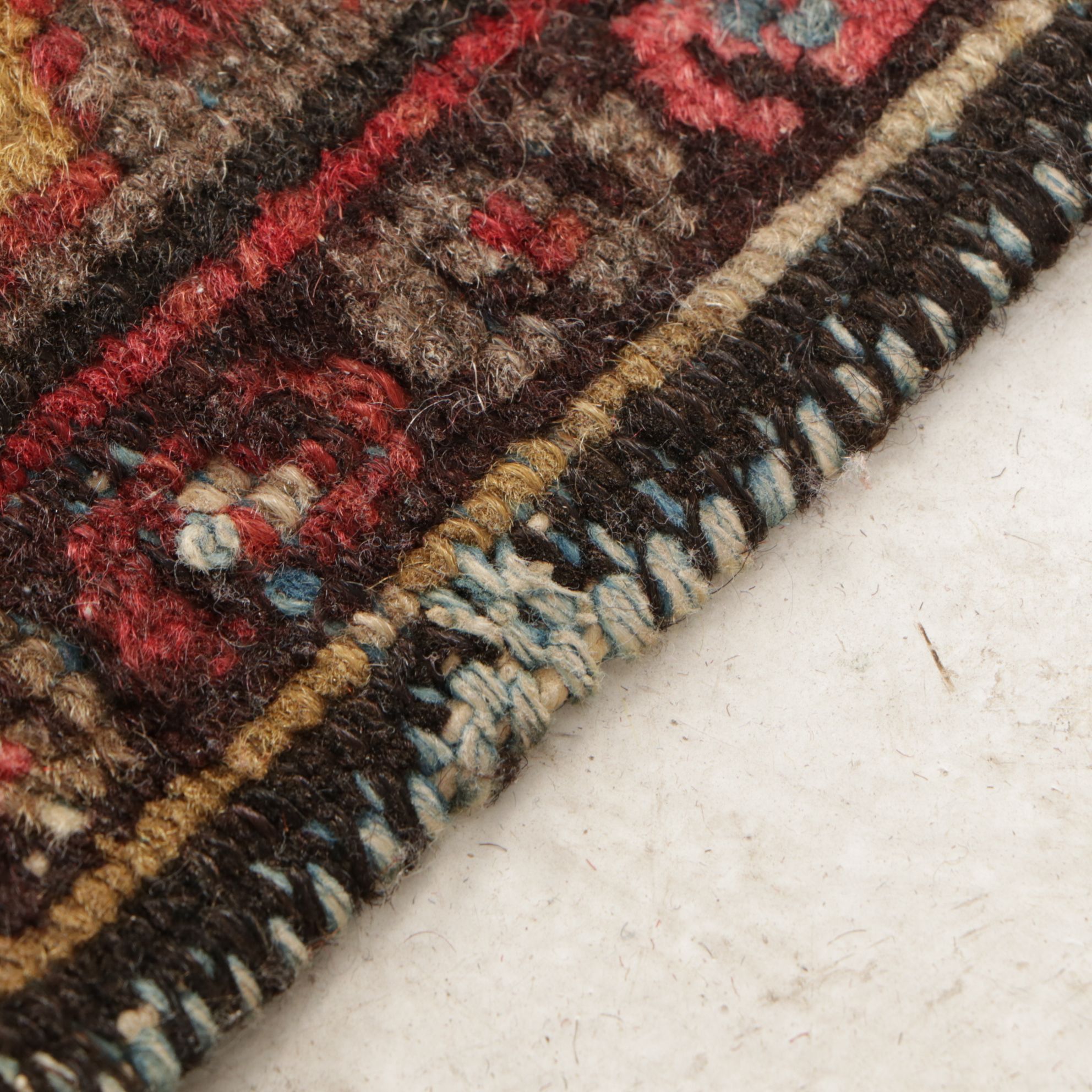 2'4 x 3'11 Hand-Knotted Persian Hamadan Accent Rug