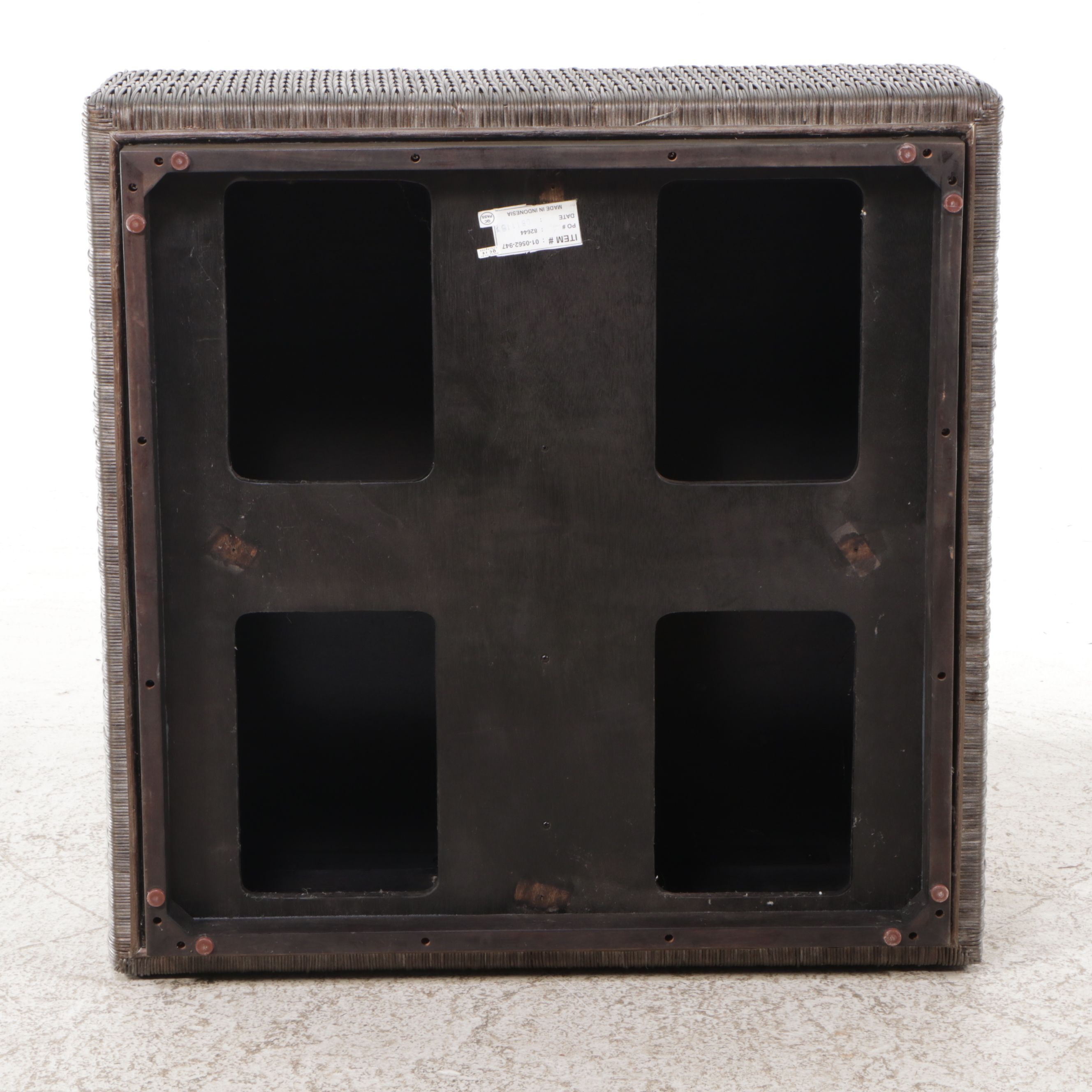 Lexington Furniture Contemporary Wicker Rattan Coffee Table