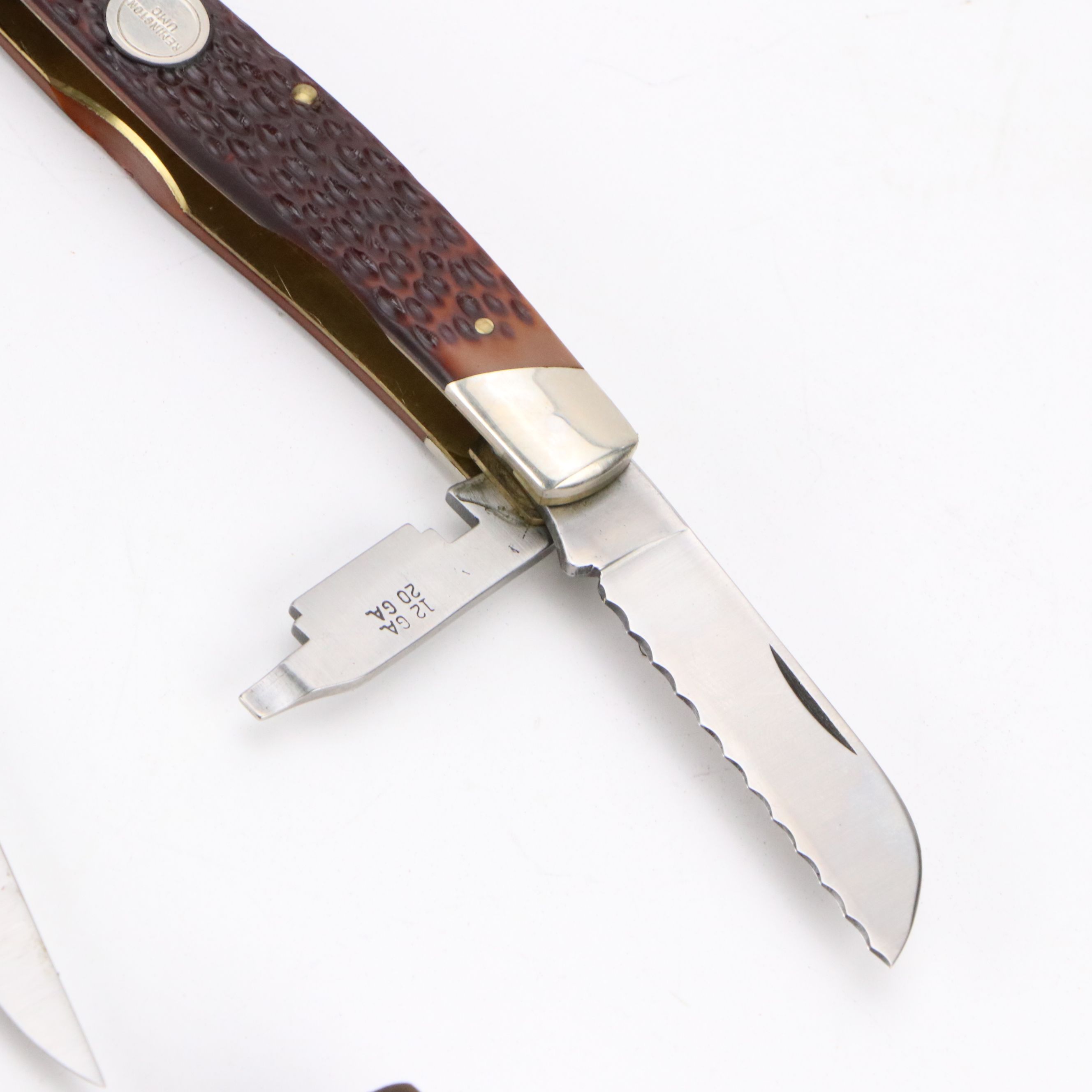 Case "Cheetah Cub" with Remington, Schrade and Moore Maker Folding Knives