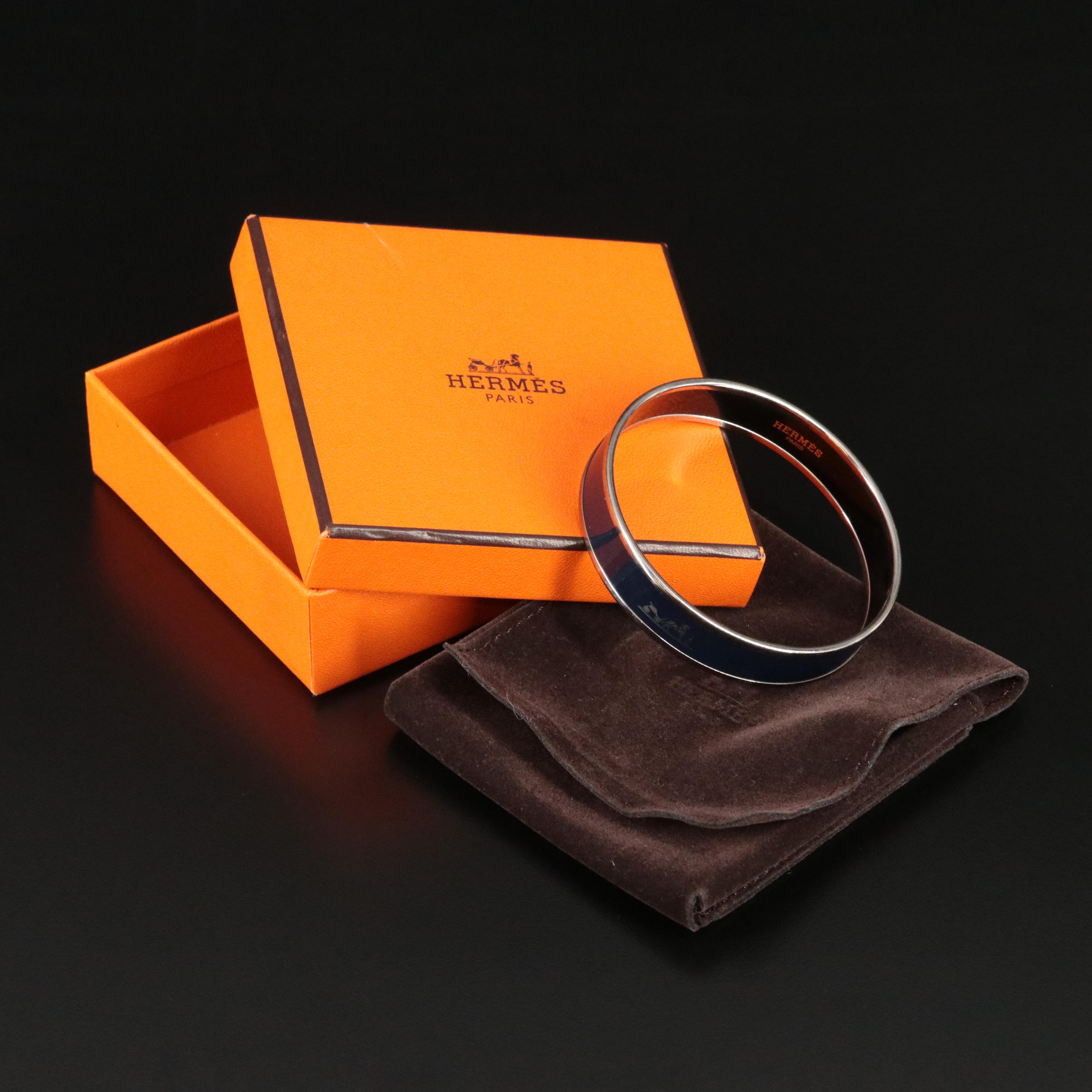 Hermès Caleche Dark Blue Enamel Bangle