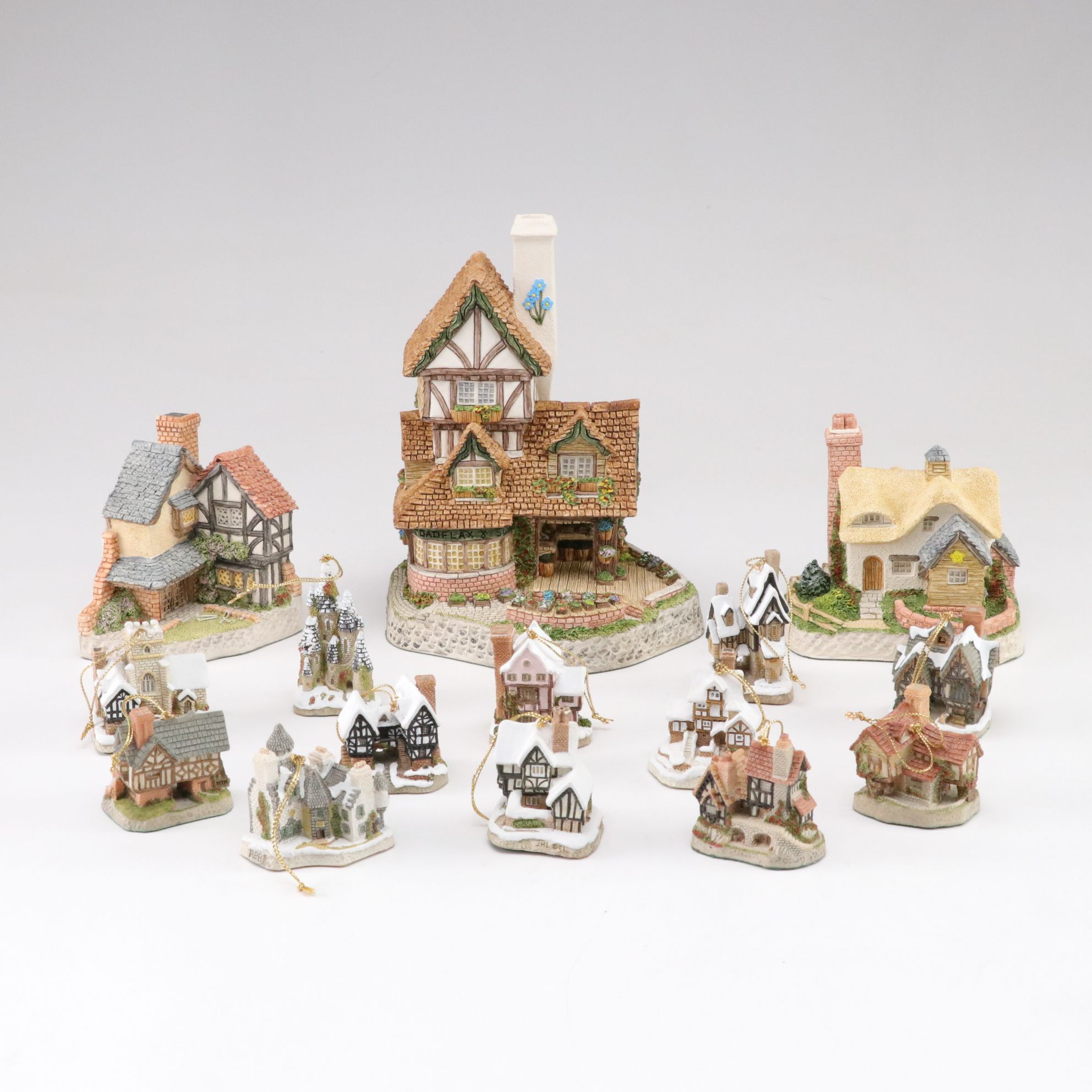 David Winter "The Flower Shop" with Christmas Ornaments & More Cottages