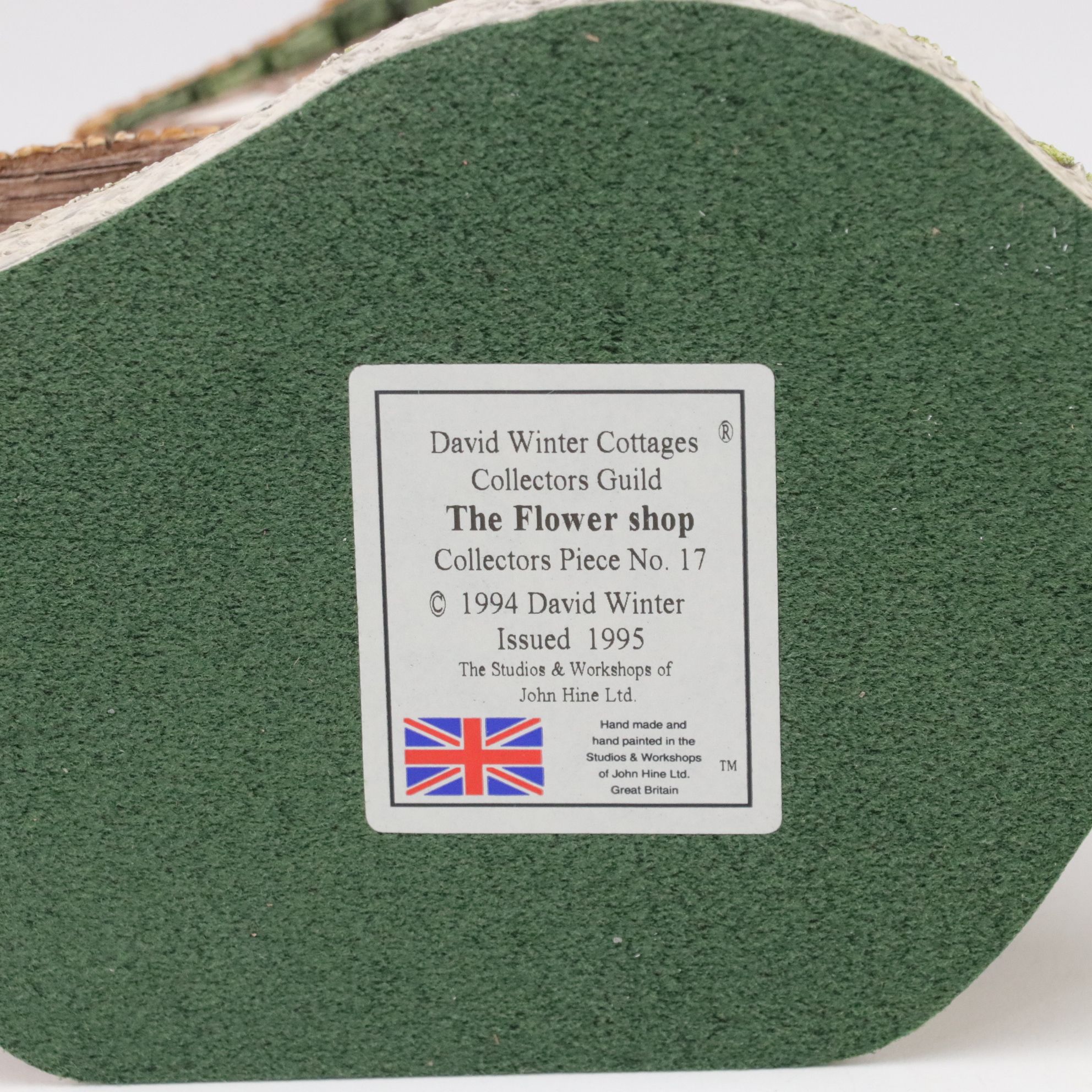 David Winter "The Flower Shop" with Christmas Ornaments & More Cottages