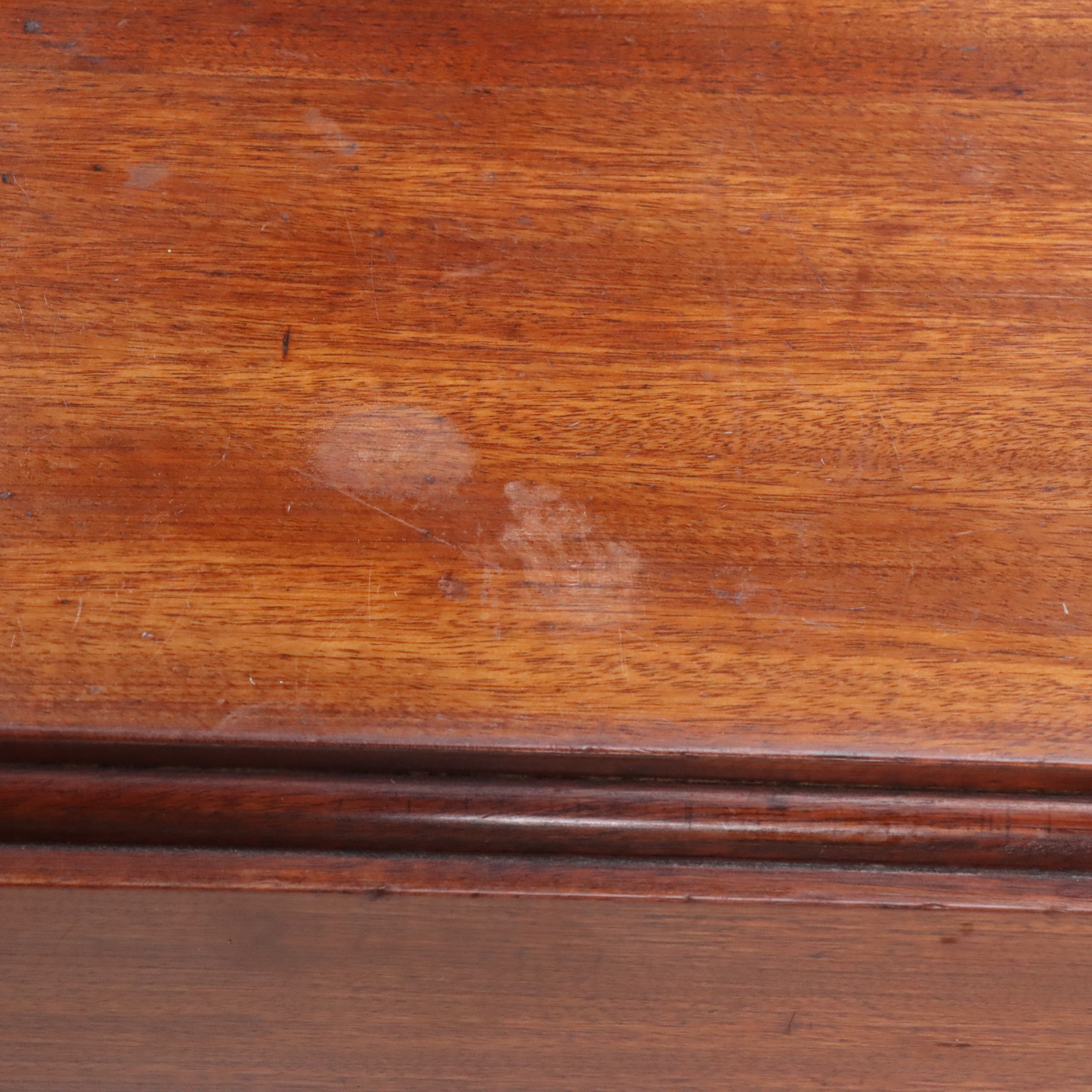 Queen Anne Mahogany Tea Table, 18th Century