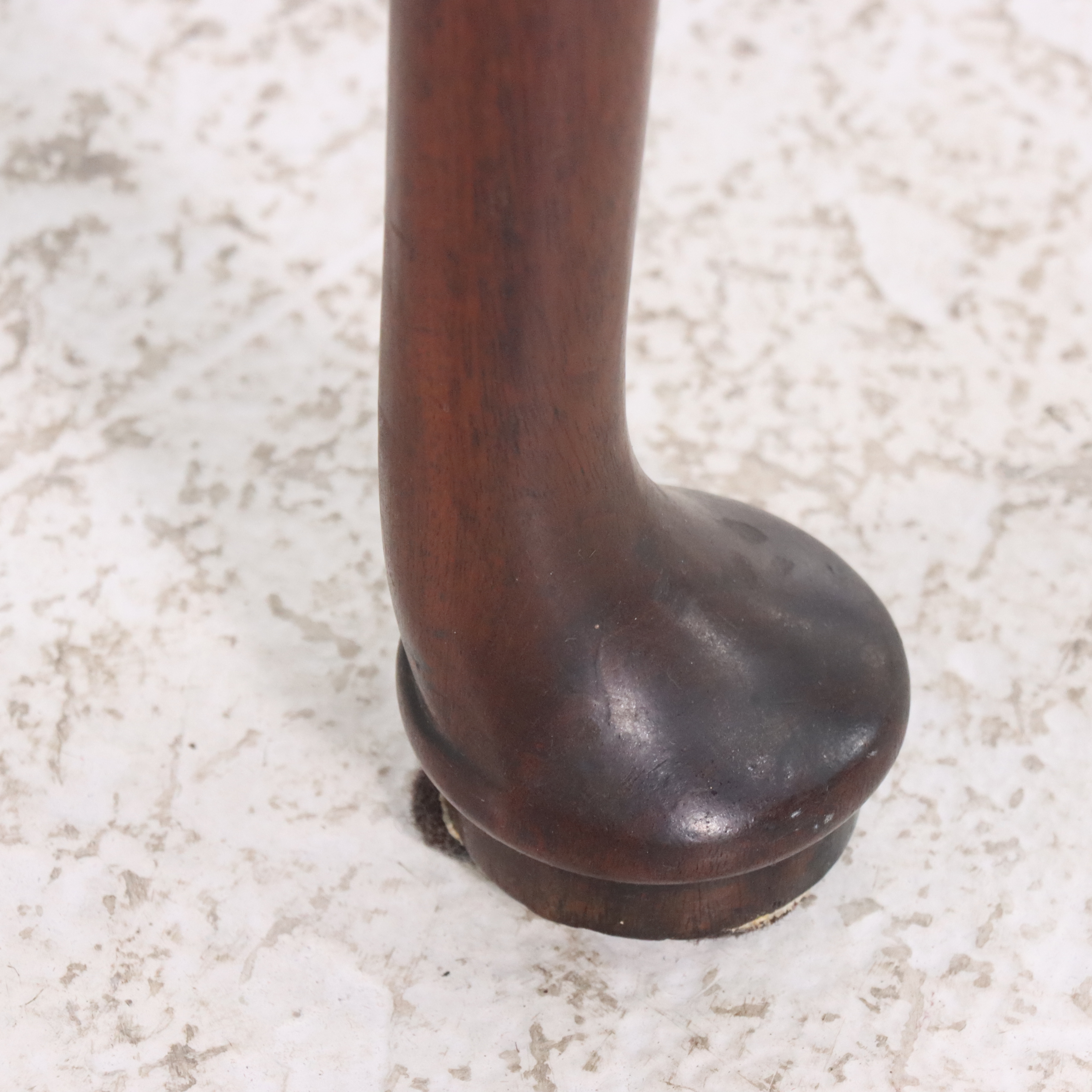 Queen Anne Mahogany Tea Table, 18th Century