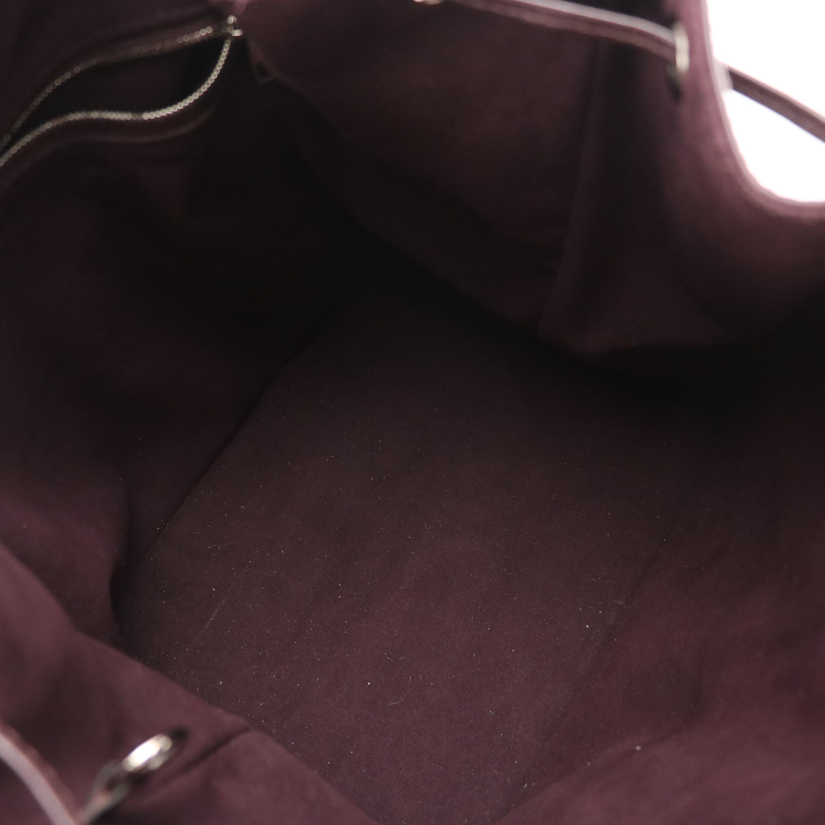 Louis Vuitton Petit Noé NM Bag in Quetsche Epi Leather