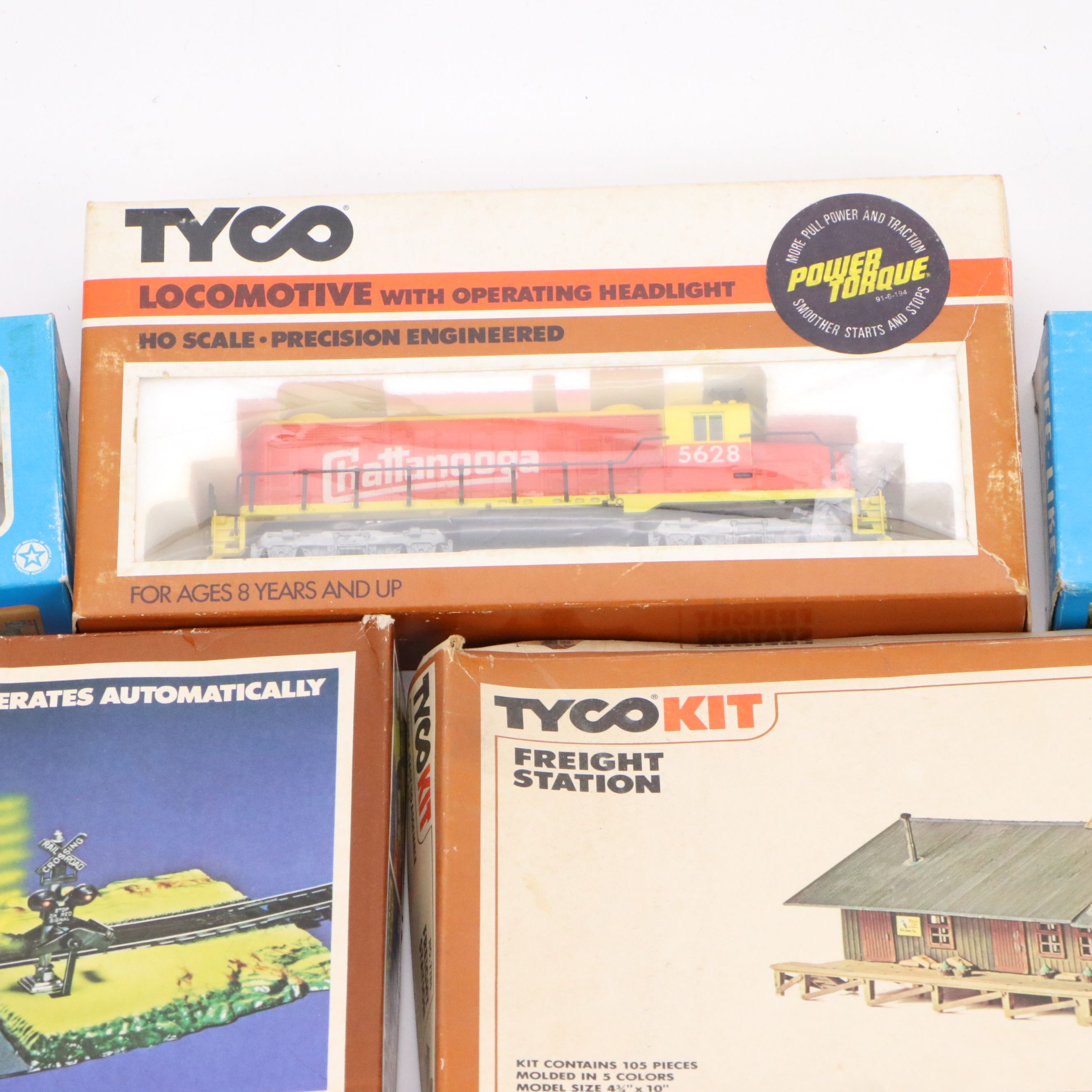 Tyco HO Scale Train Cars and Accessories, Late 20th Century