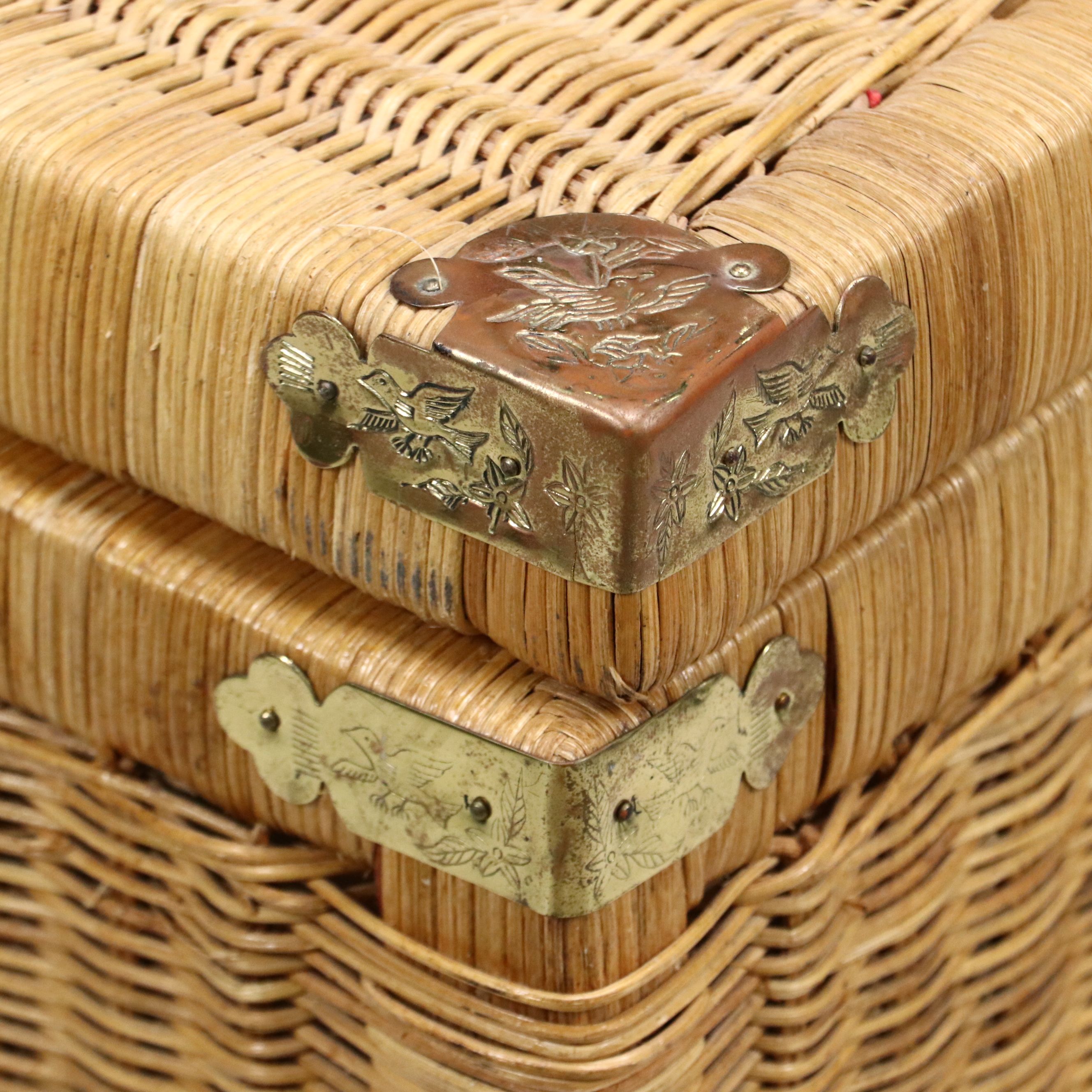 Chinese Style Wicker Trunk