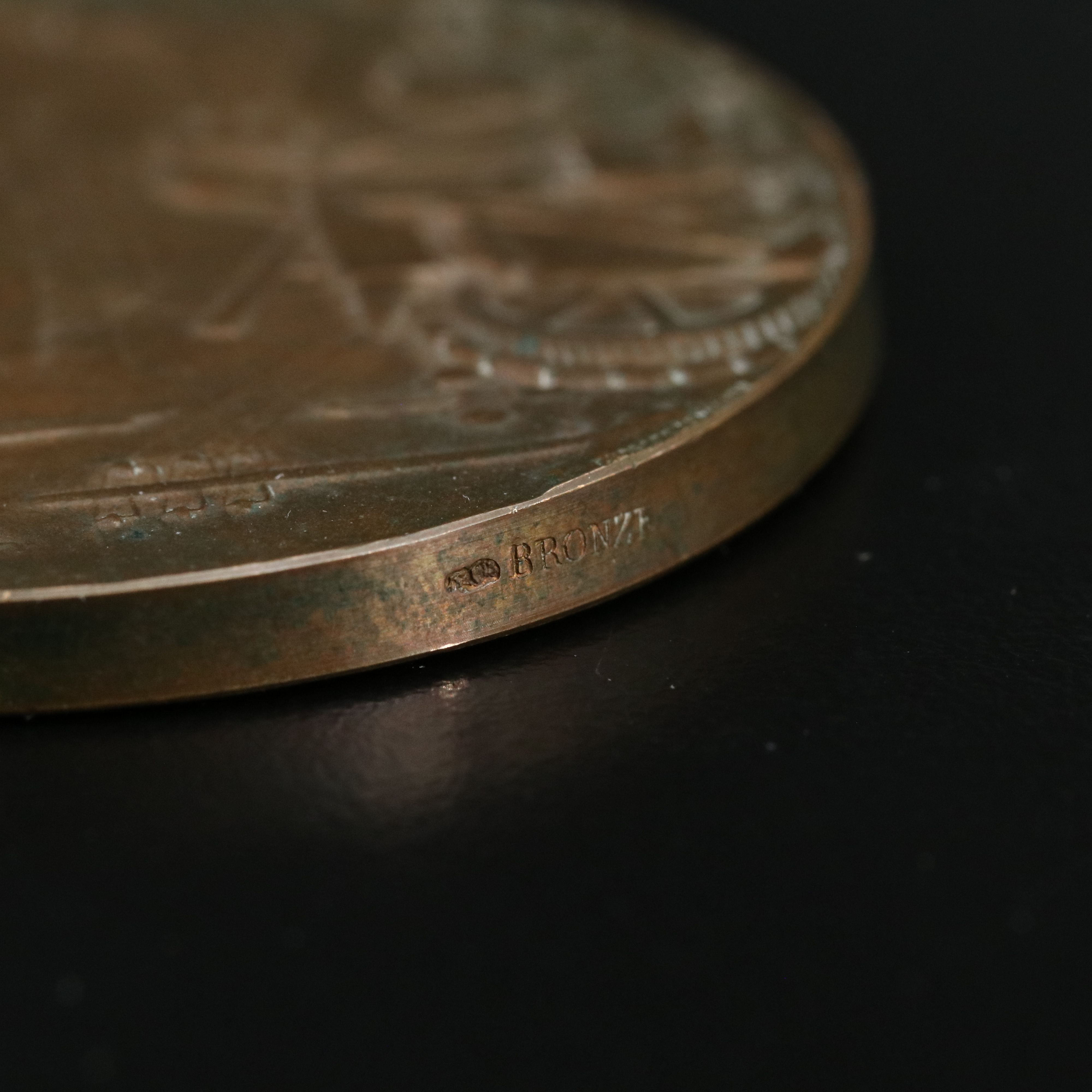 Bronze L'Exposition de Paris Commemorative Medal, by Lemaire, 1900