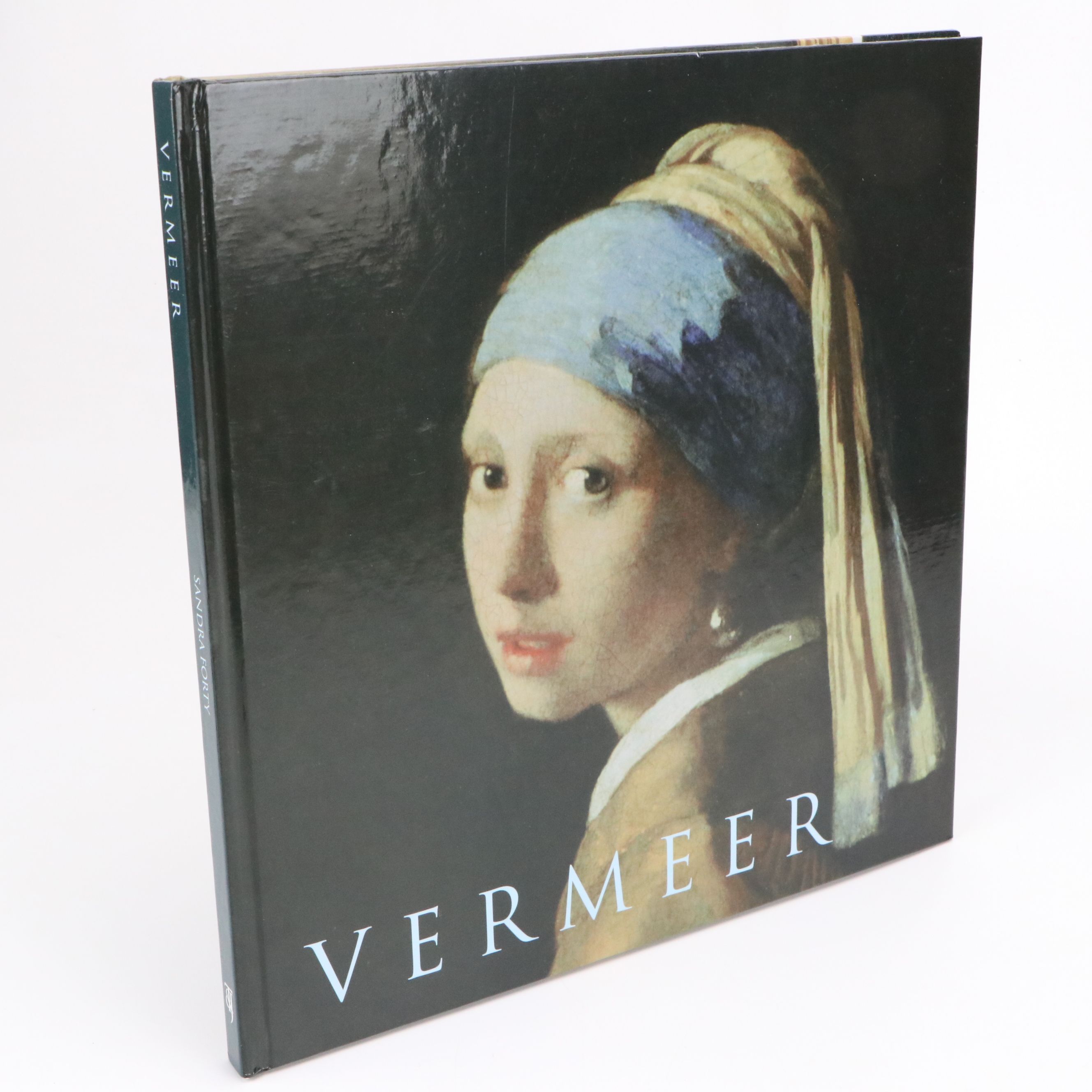 Granite and Calcite Obelisks, MacKenzie-Childs Curtain Tie and More