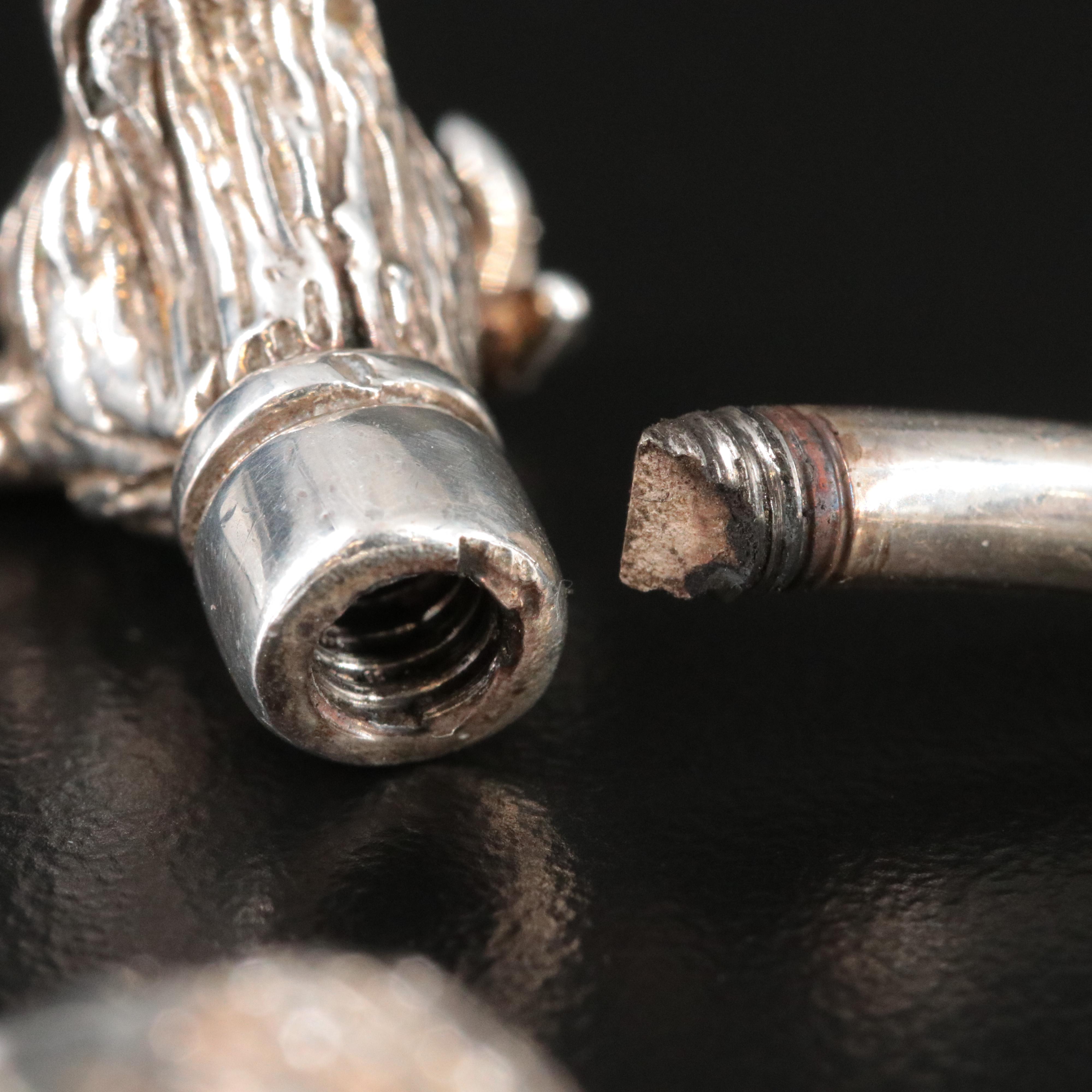 Sterling Bull and Bear Market Key Ring