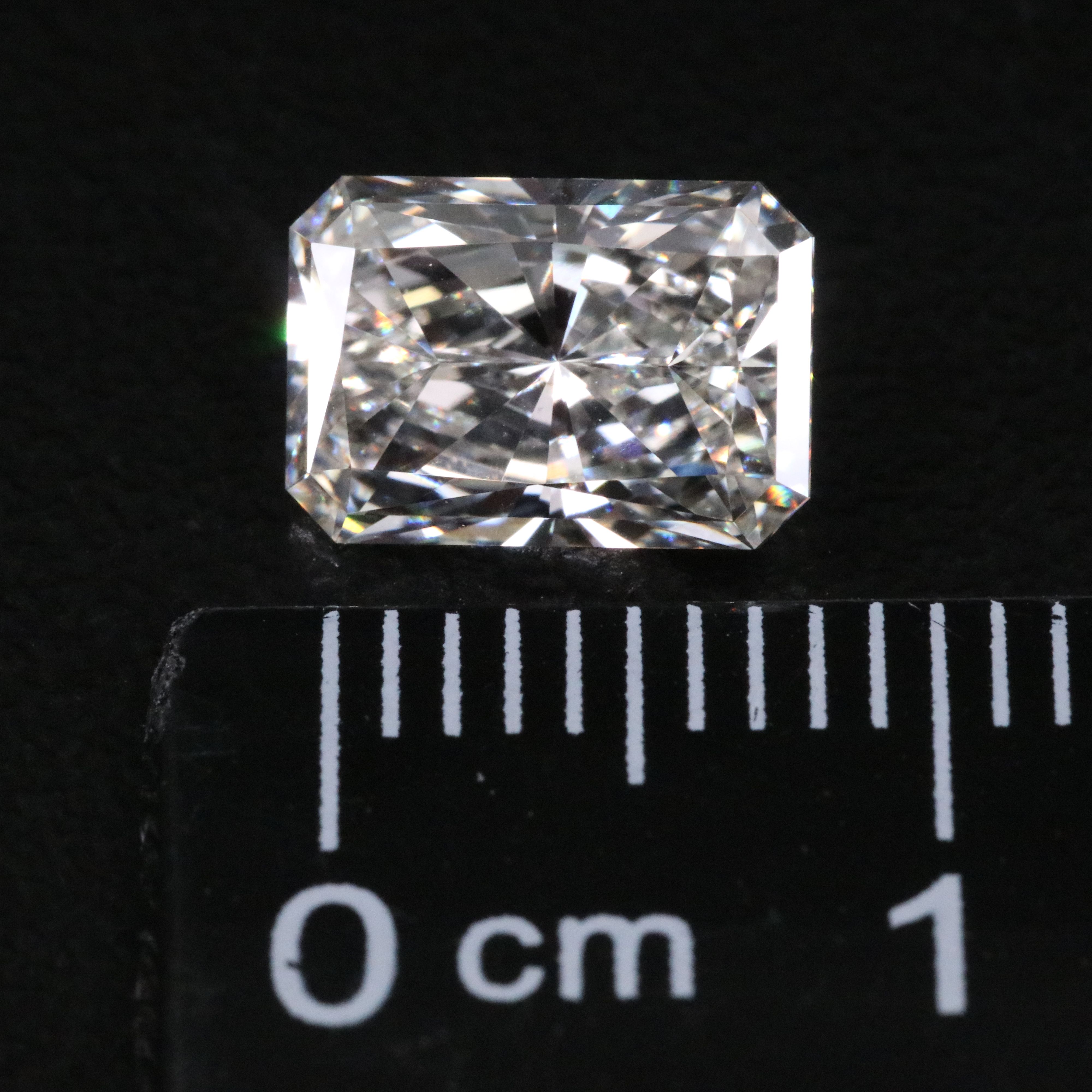Loose 1.94 CT Lab Grown Diamond with IGI Report