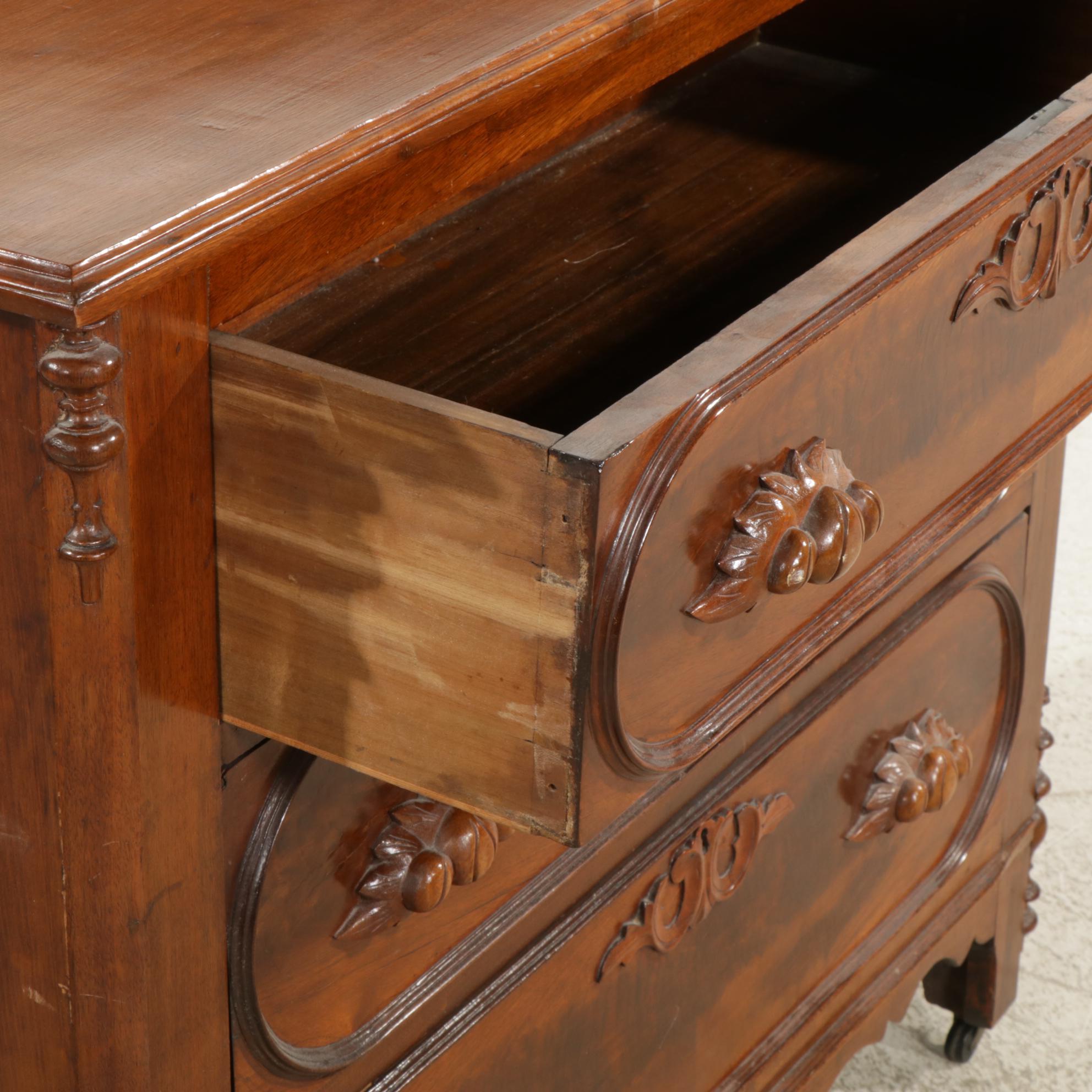 Victorian Walnut and Burl Wood Chest of Drawers, Late 19th to Early 20th Century