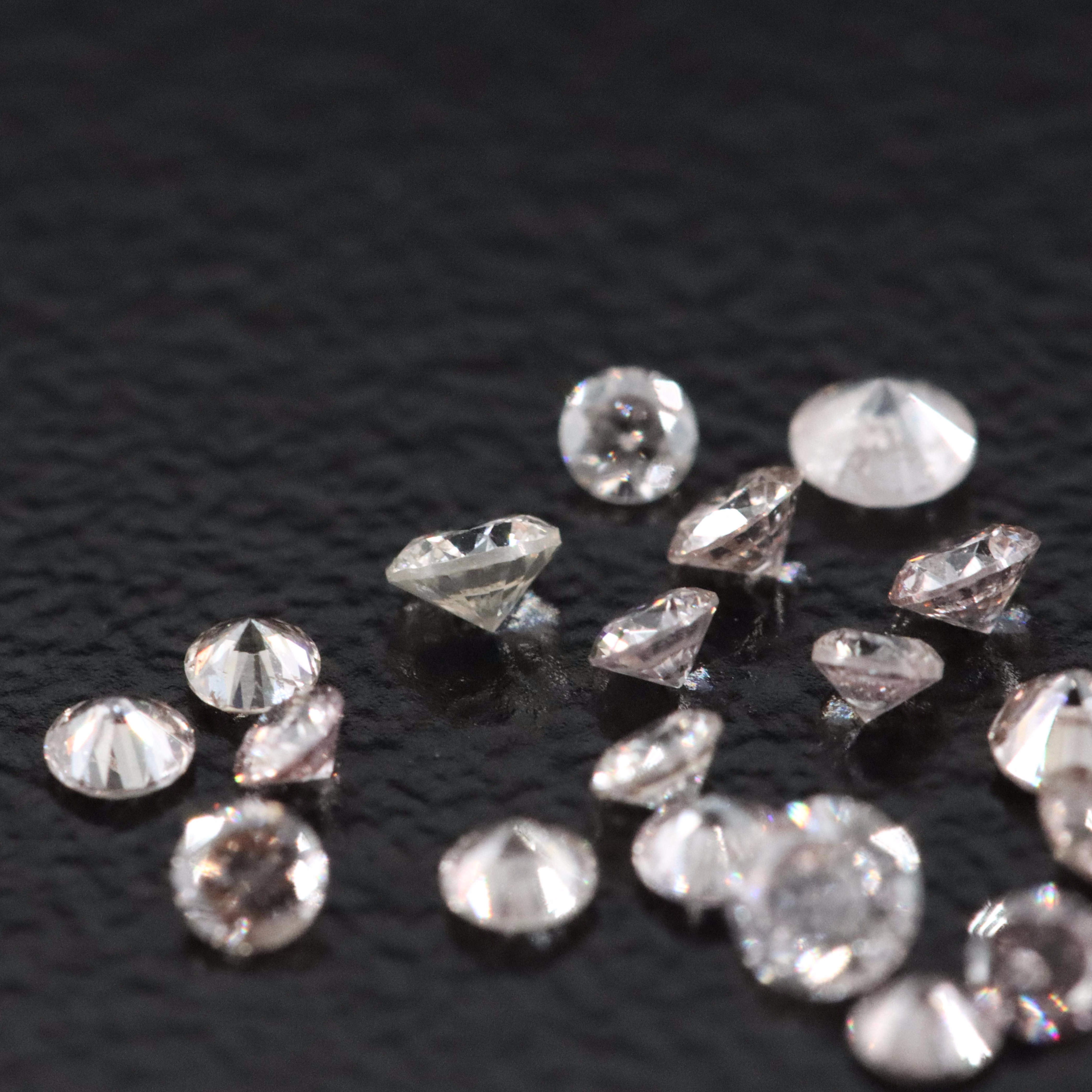 Loose 0.53 CTW Diamond and Faint Pink Diamond Lot