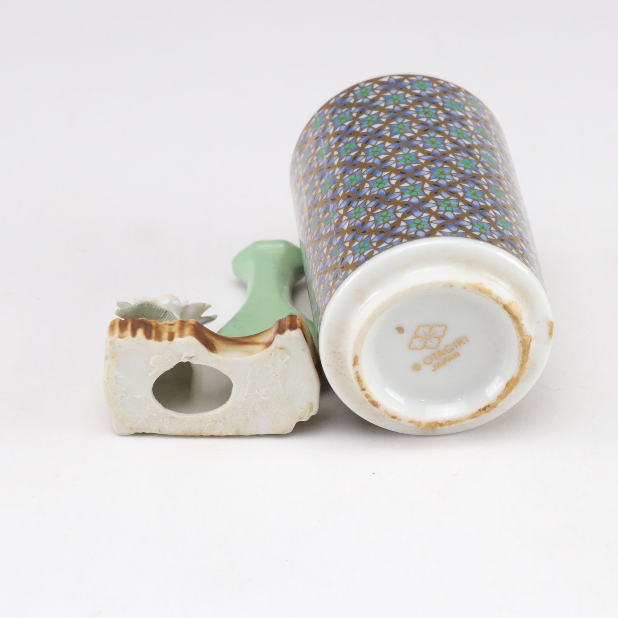 Hand-Painted Souvenir Figurines & Metal Trays