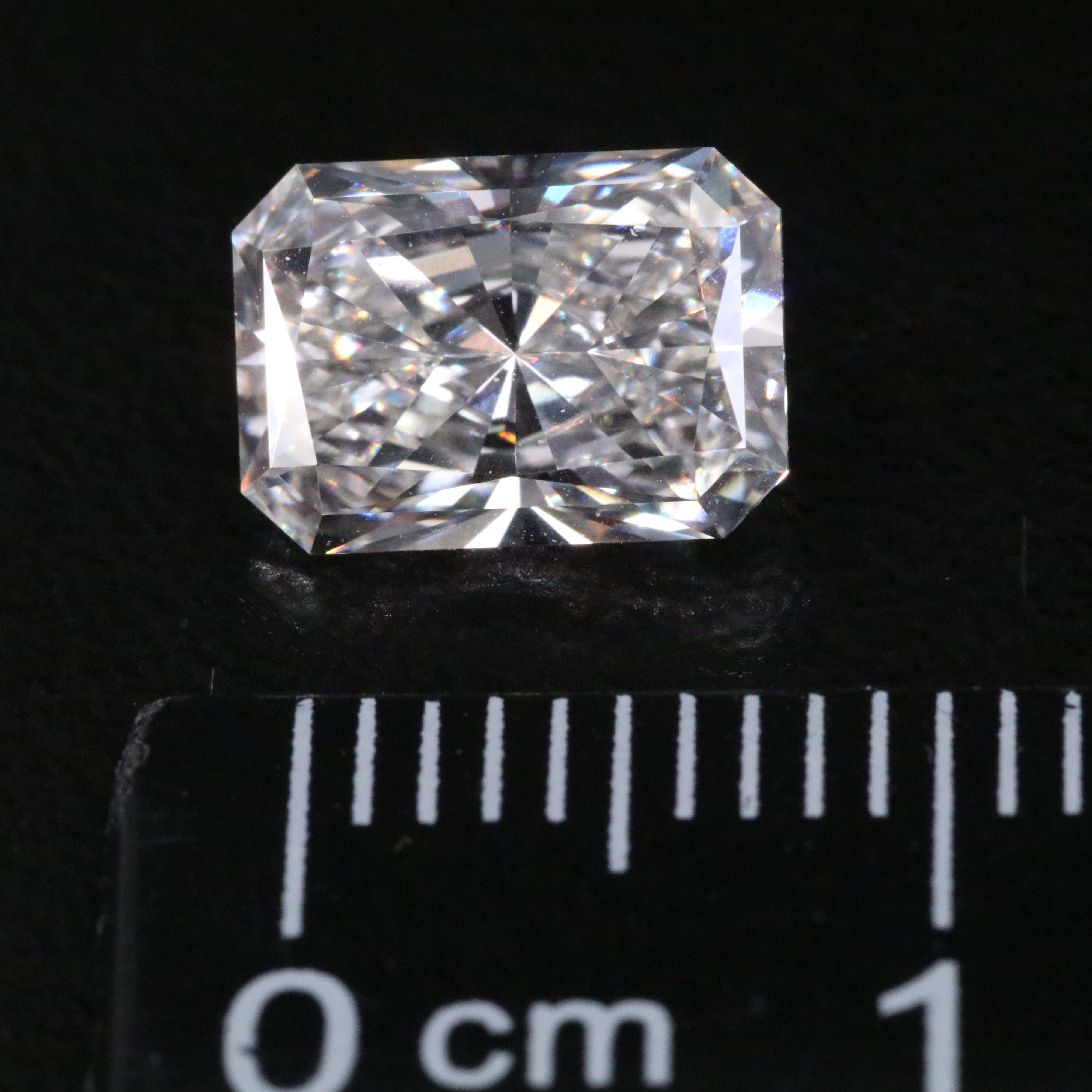 Loose 1.94 CT Lab Grown Diamond with IGI Report