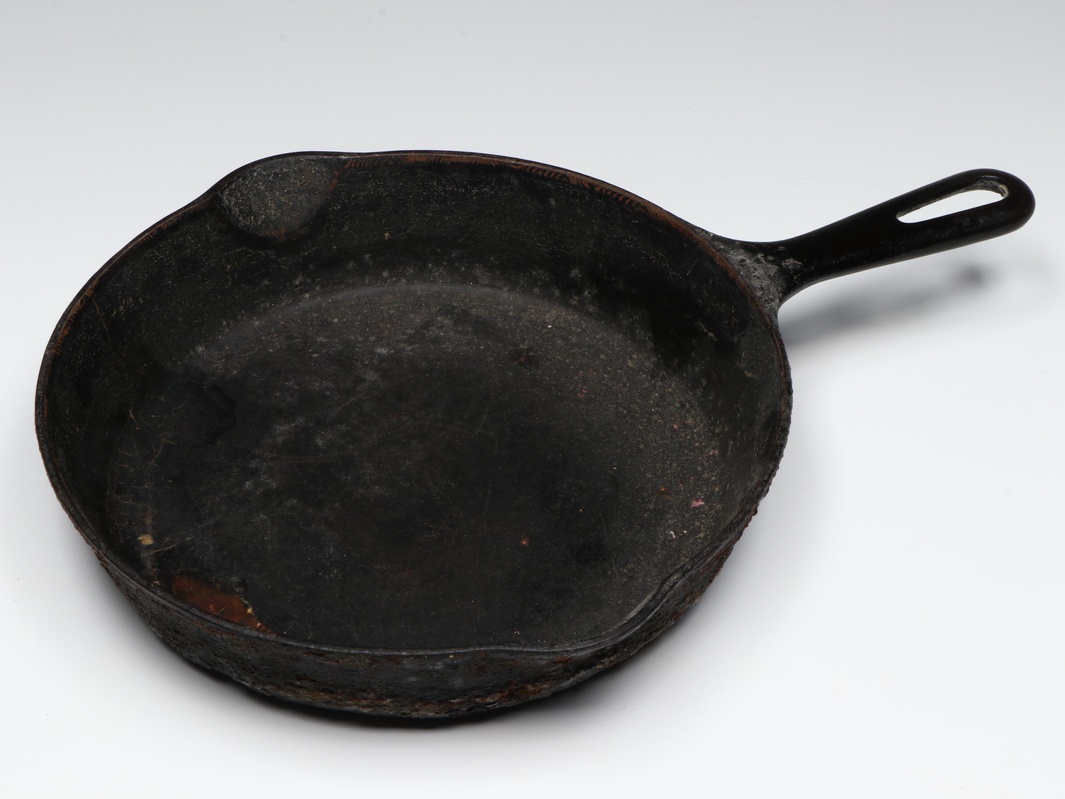 American Cast Iron Pans Featuring Griswold of Erie, Pennsylvania