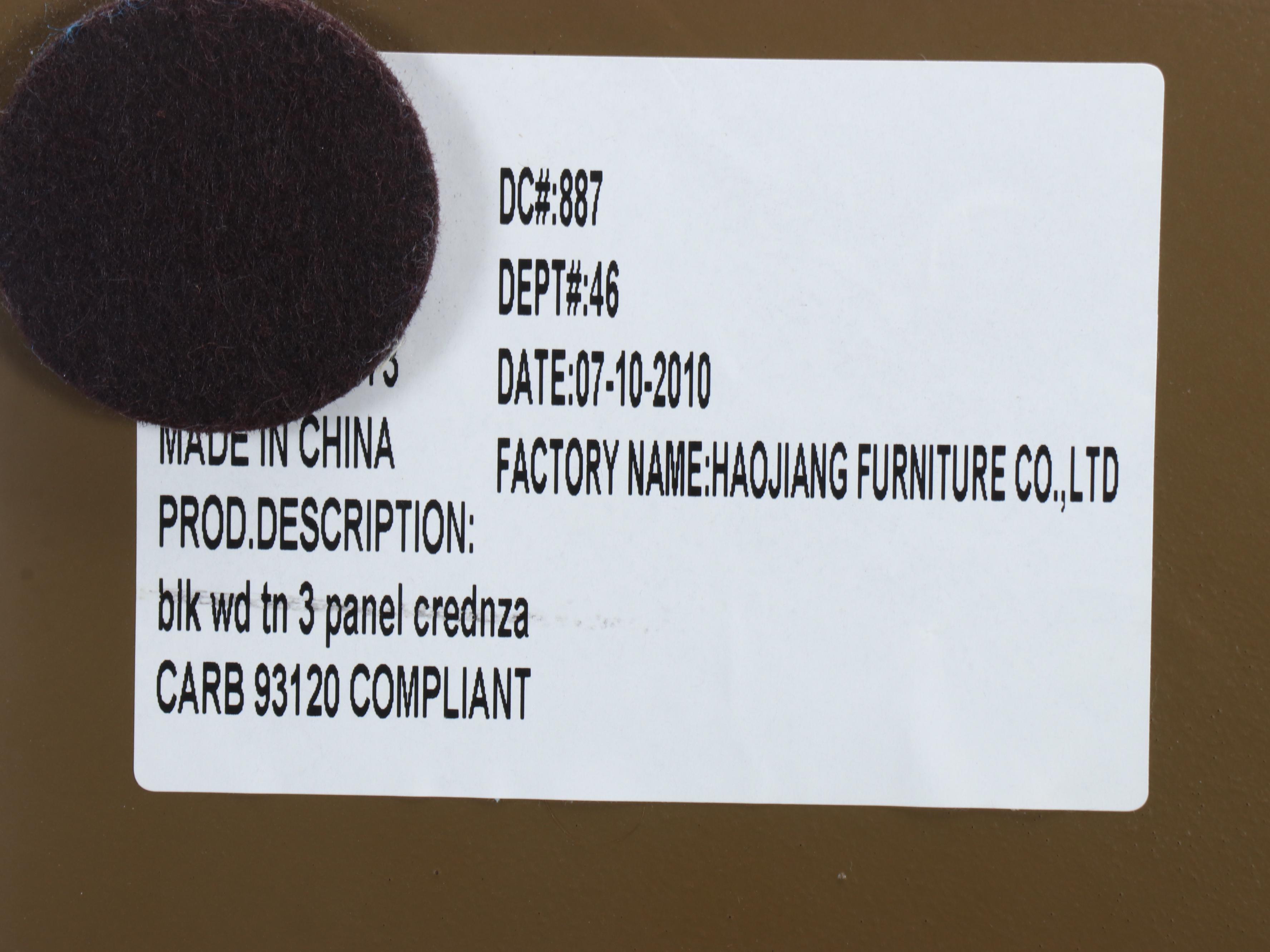 Traditional Style Three Panel Credenza