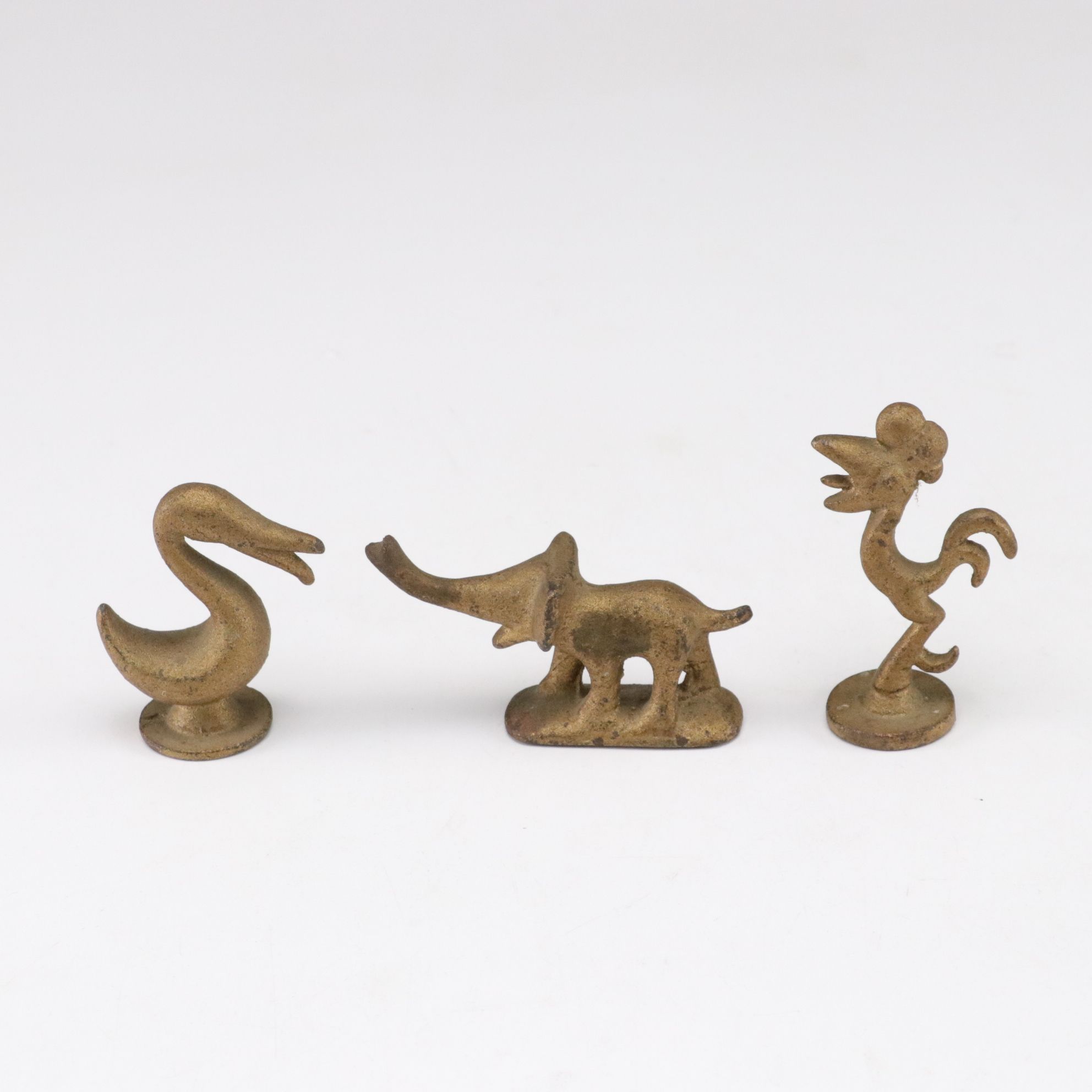 Collapsible Ohio Basket with Ceramic Cow Creamer & More