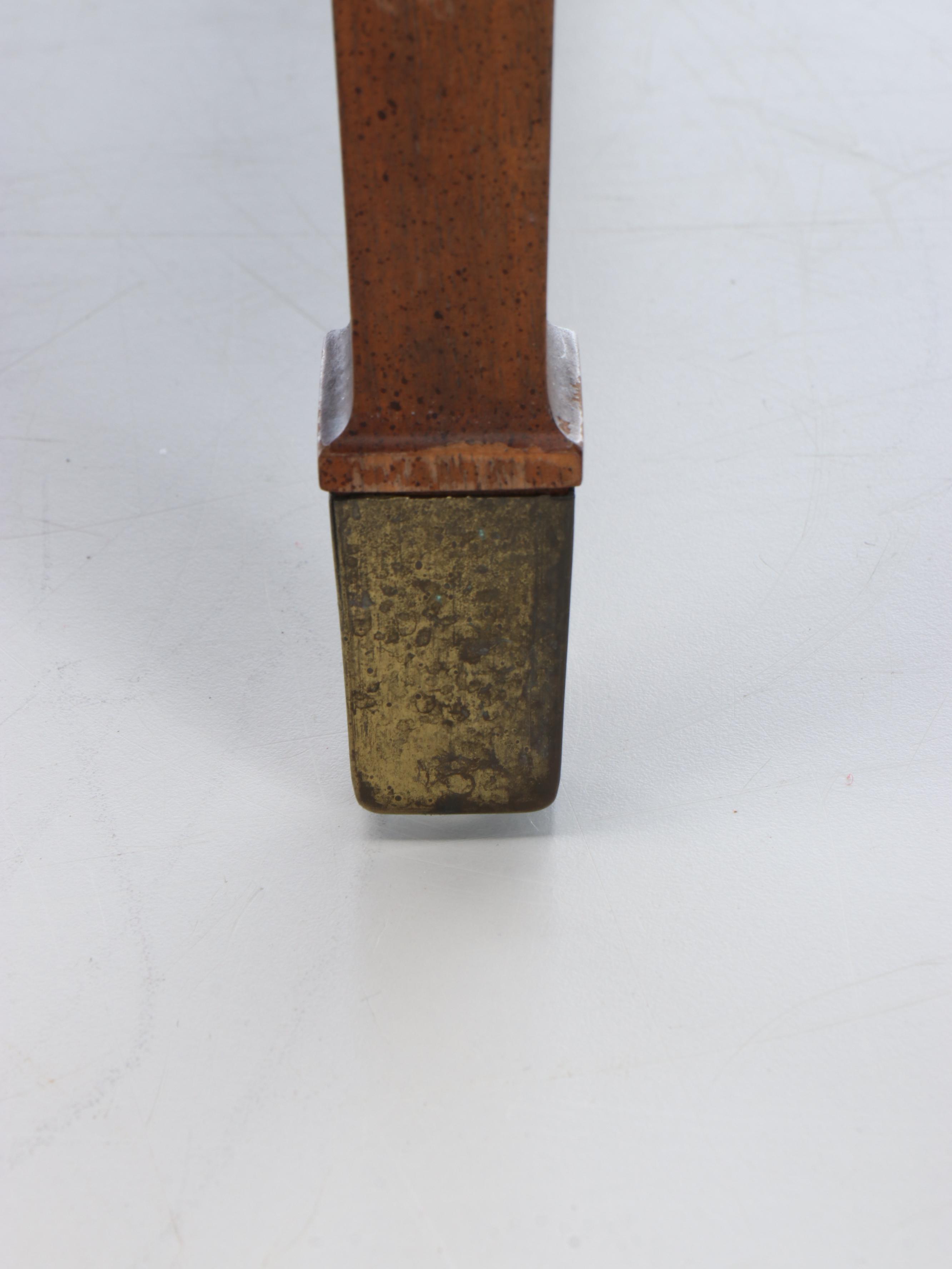 Sheraton Style Walnut Lift-Top Writing Table, Mid to Late 20th Century