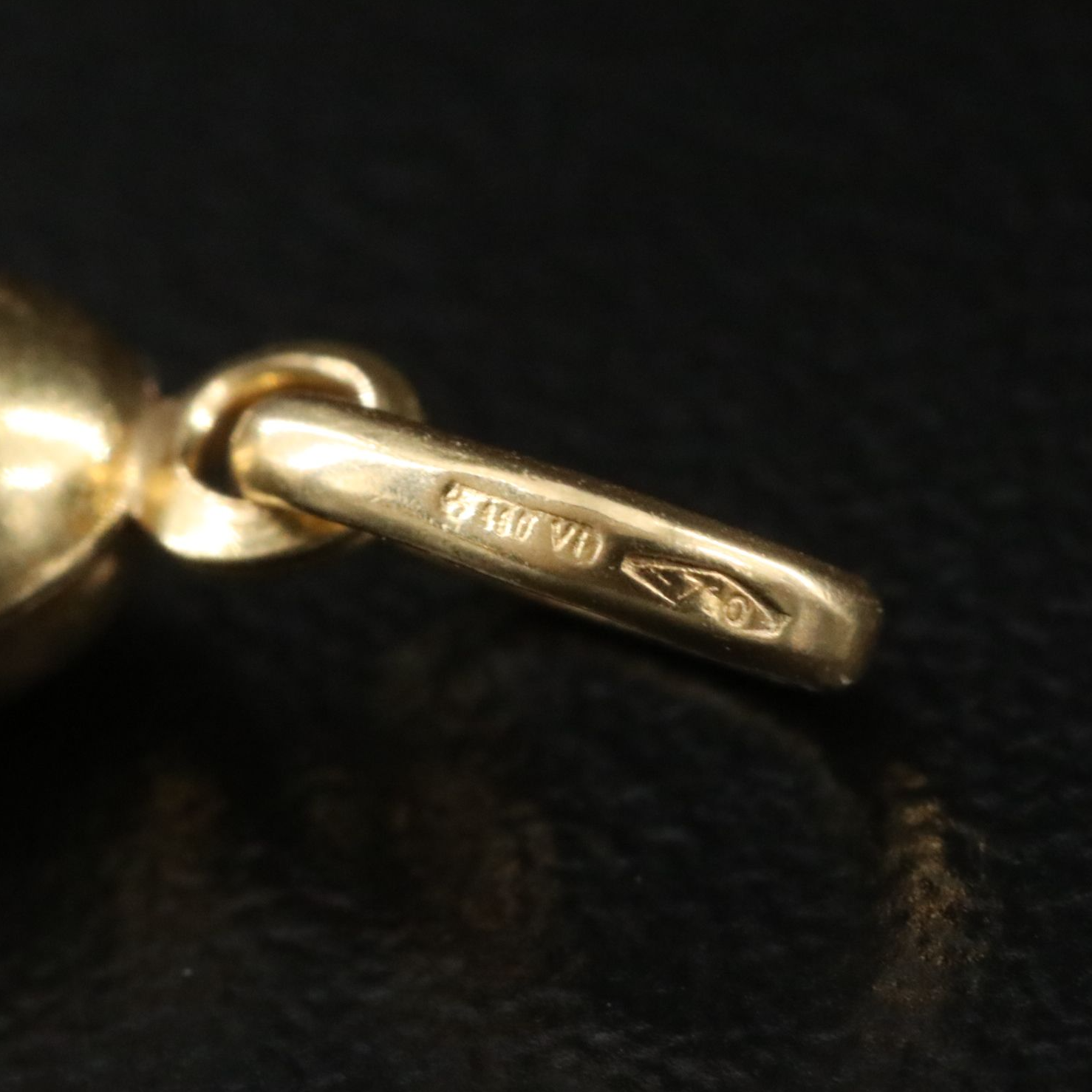 Italian 18K Cornicello Charm Pendant