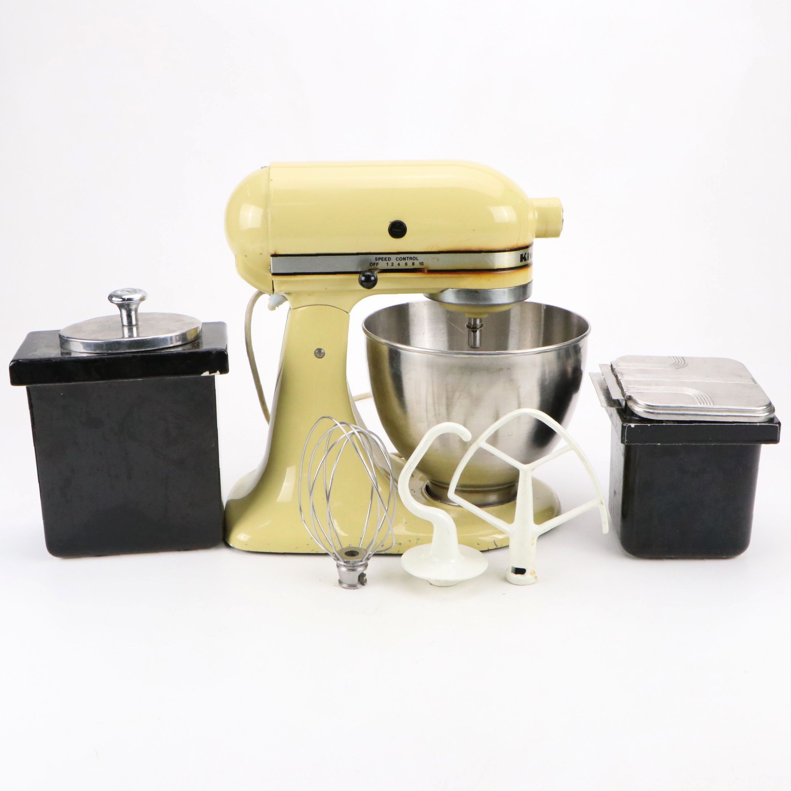 KitchenAid Stand Mixer with Art Deco Style Soda Fountain Containers