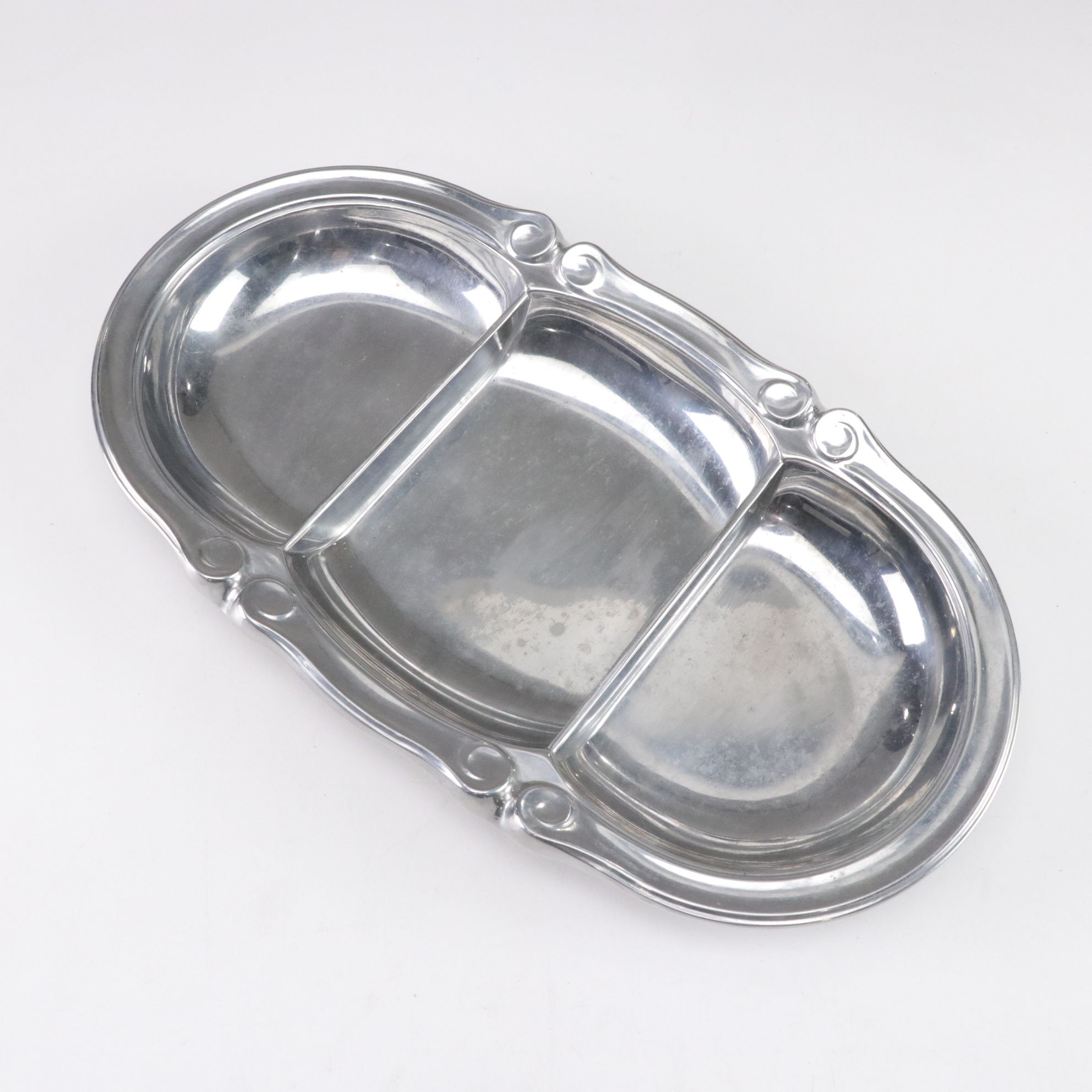 Wilton Armetale "Reggae" Divided Dish, Dip Tray & Scalloped Bowl