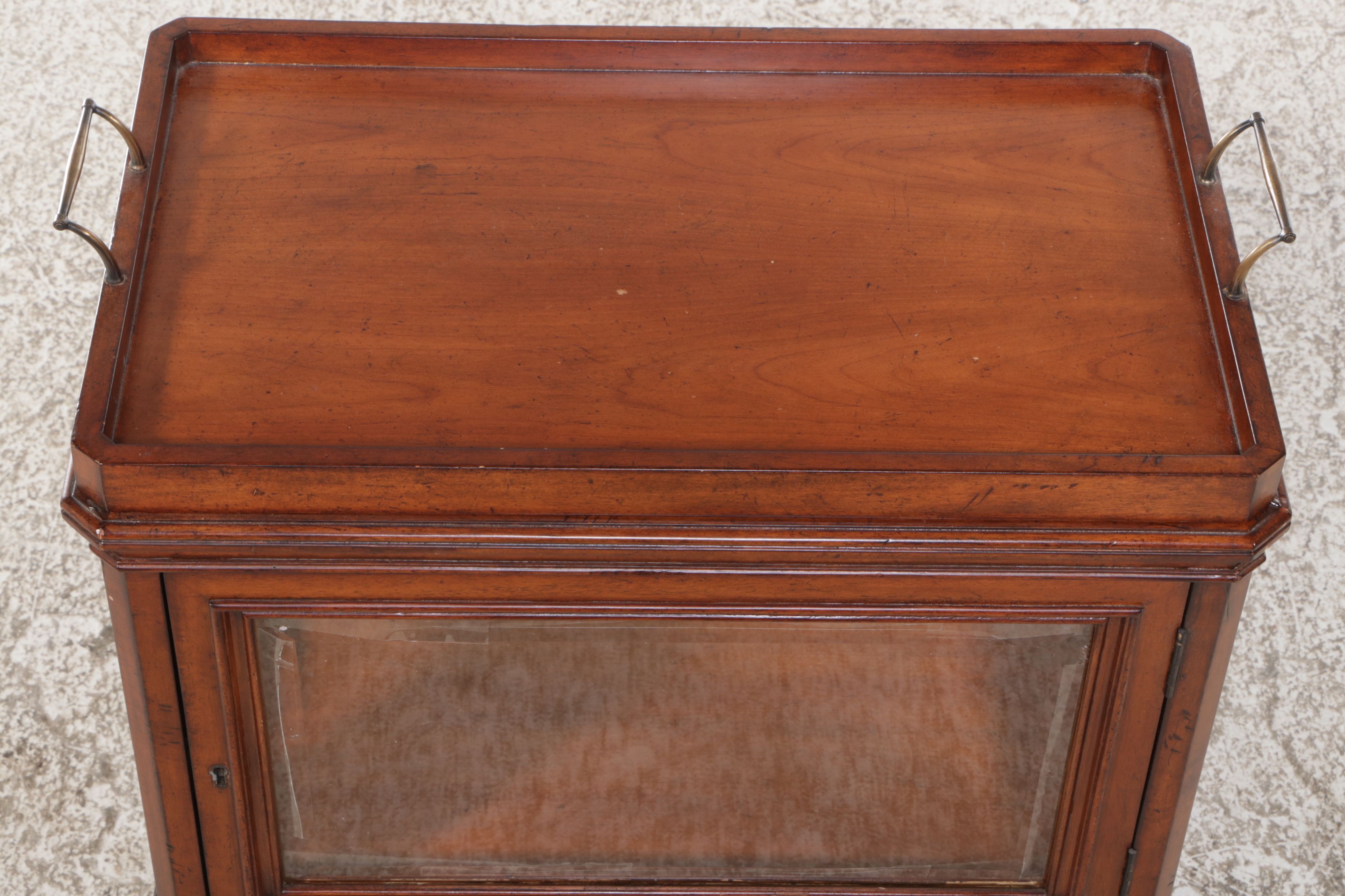 Louis XV Style Mahogany Vitrine with Tray Top