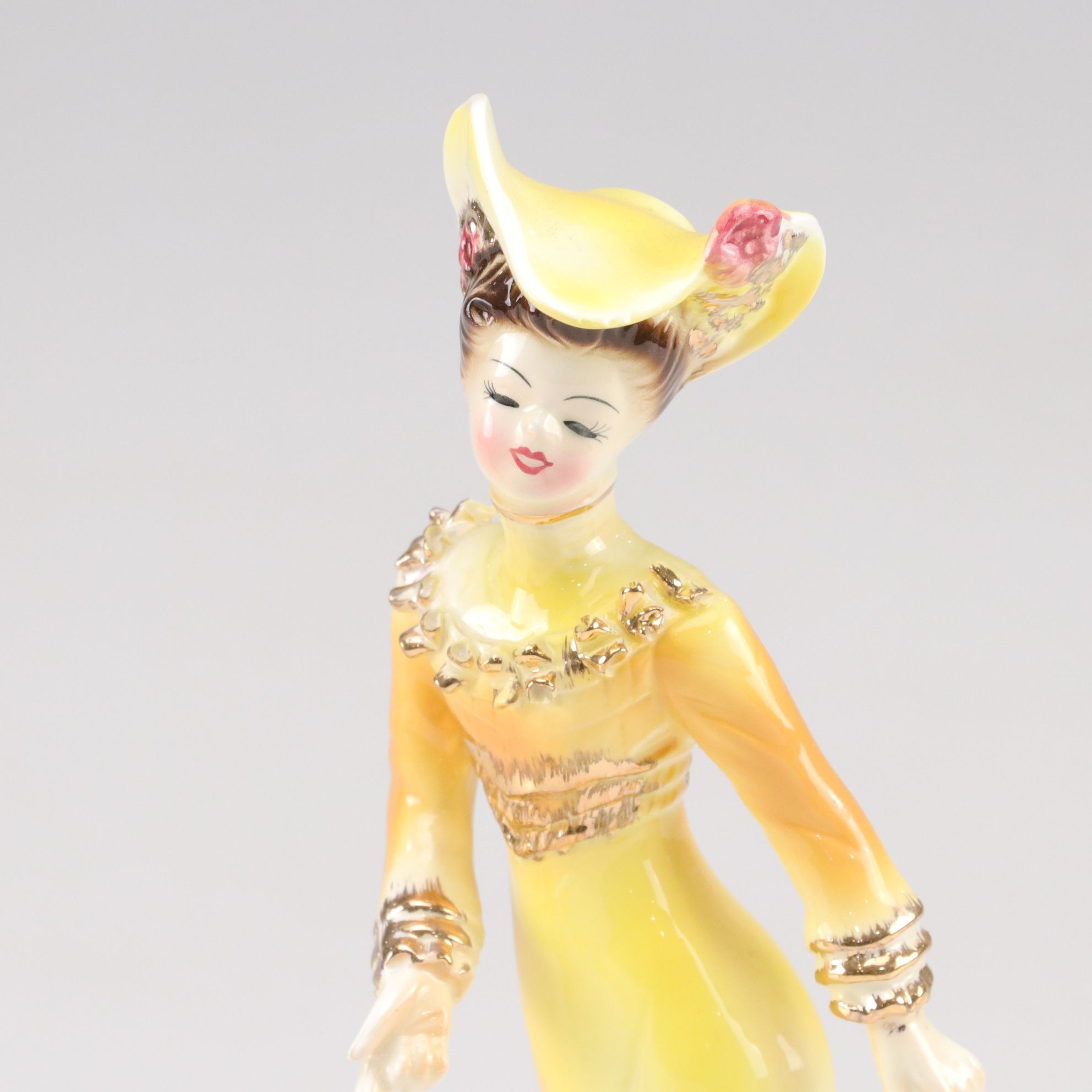 Japanese Porcelain Hand-Painted Victorian Ladies in Yellow & Fenton Ring Holder
