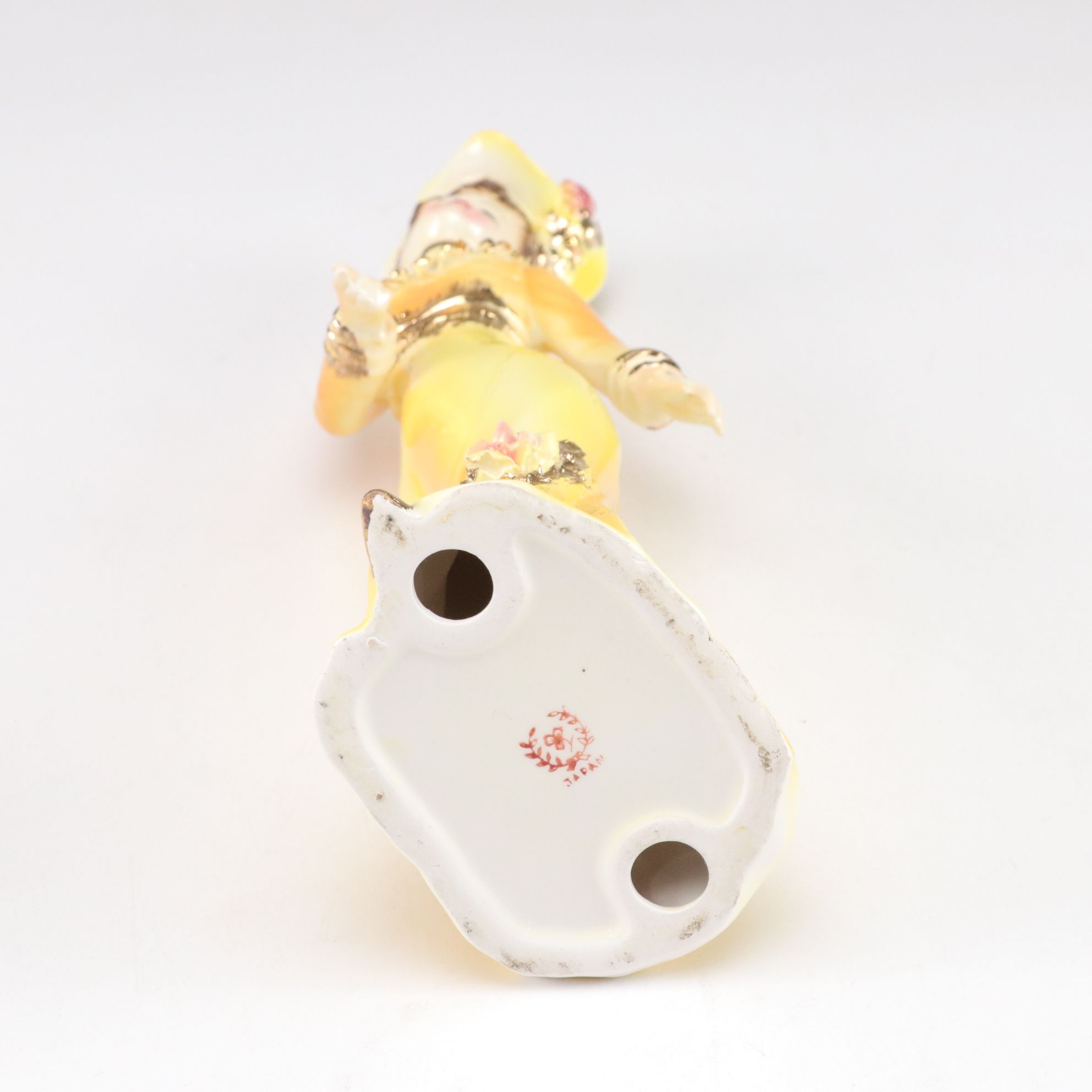 Japanese Porcelain Hand-Painted Victorian Ladies in Yellow & Fenton Ring Holder