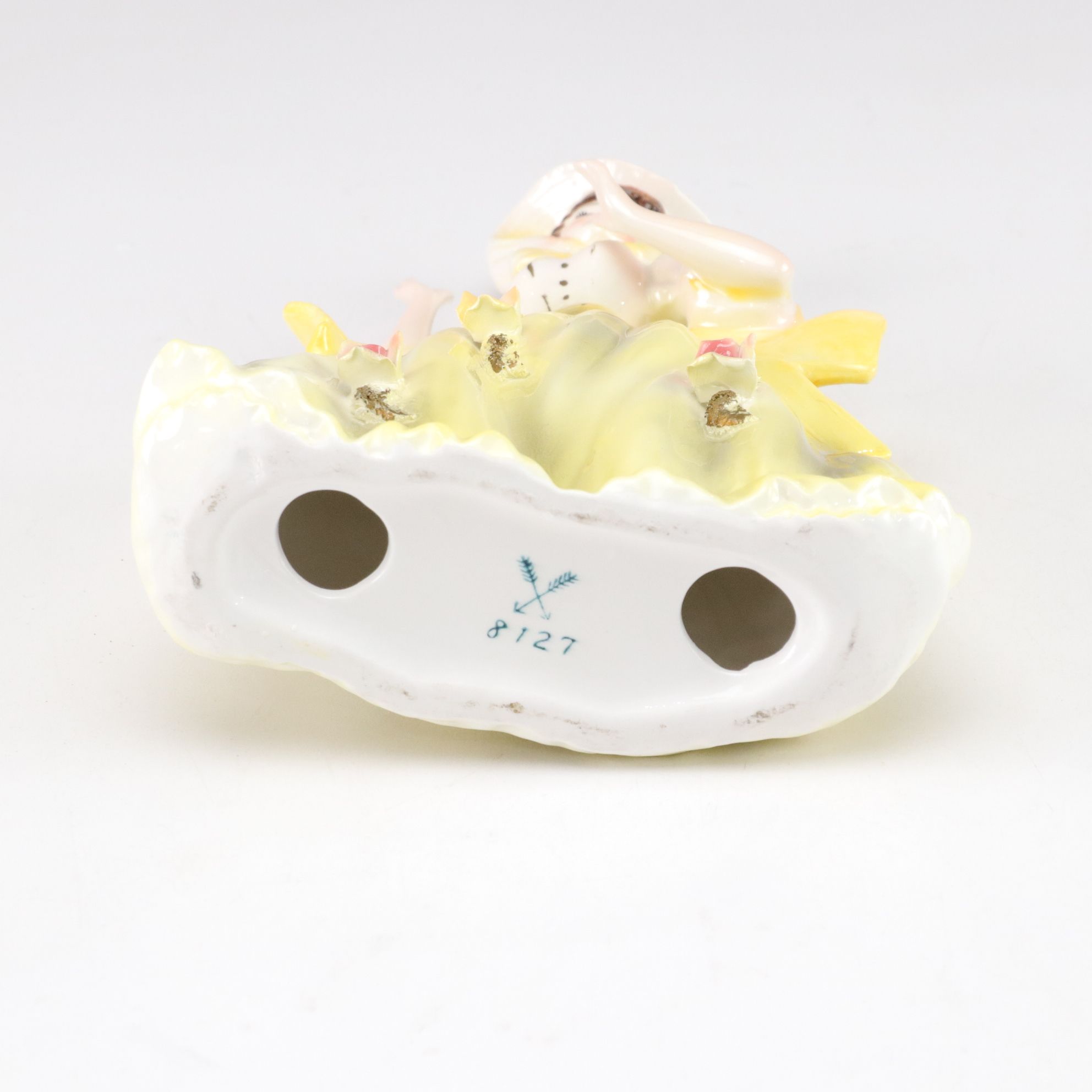 Japanese Porcelain Hand-Painted Victorian Ladies in Yellow & Fenton Ring Holder