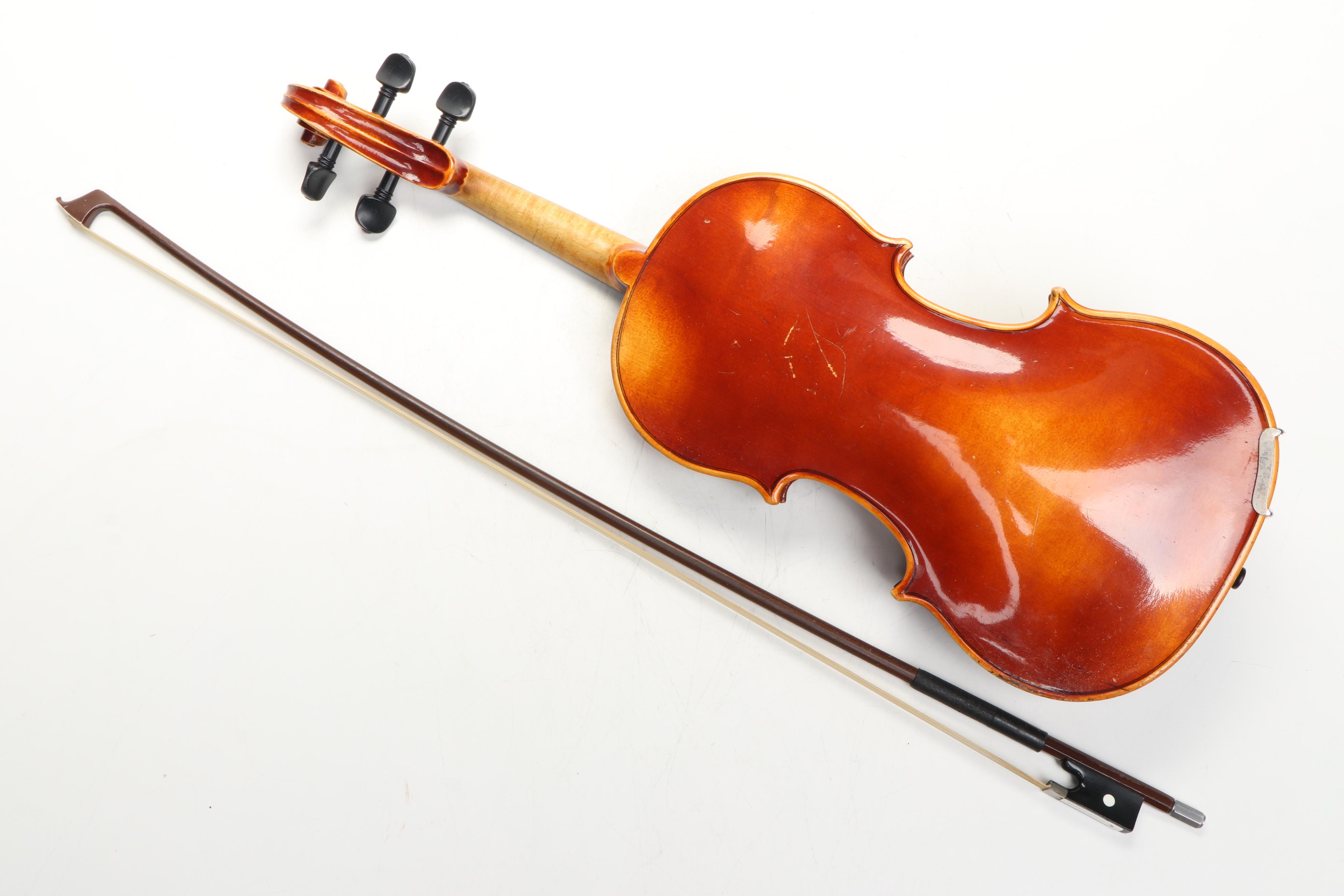 A.R. Seidel 3/4 Violin with Hard Case and Music Books, Late 20th C.