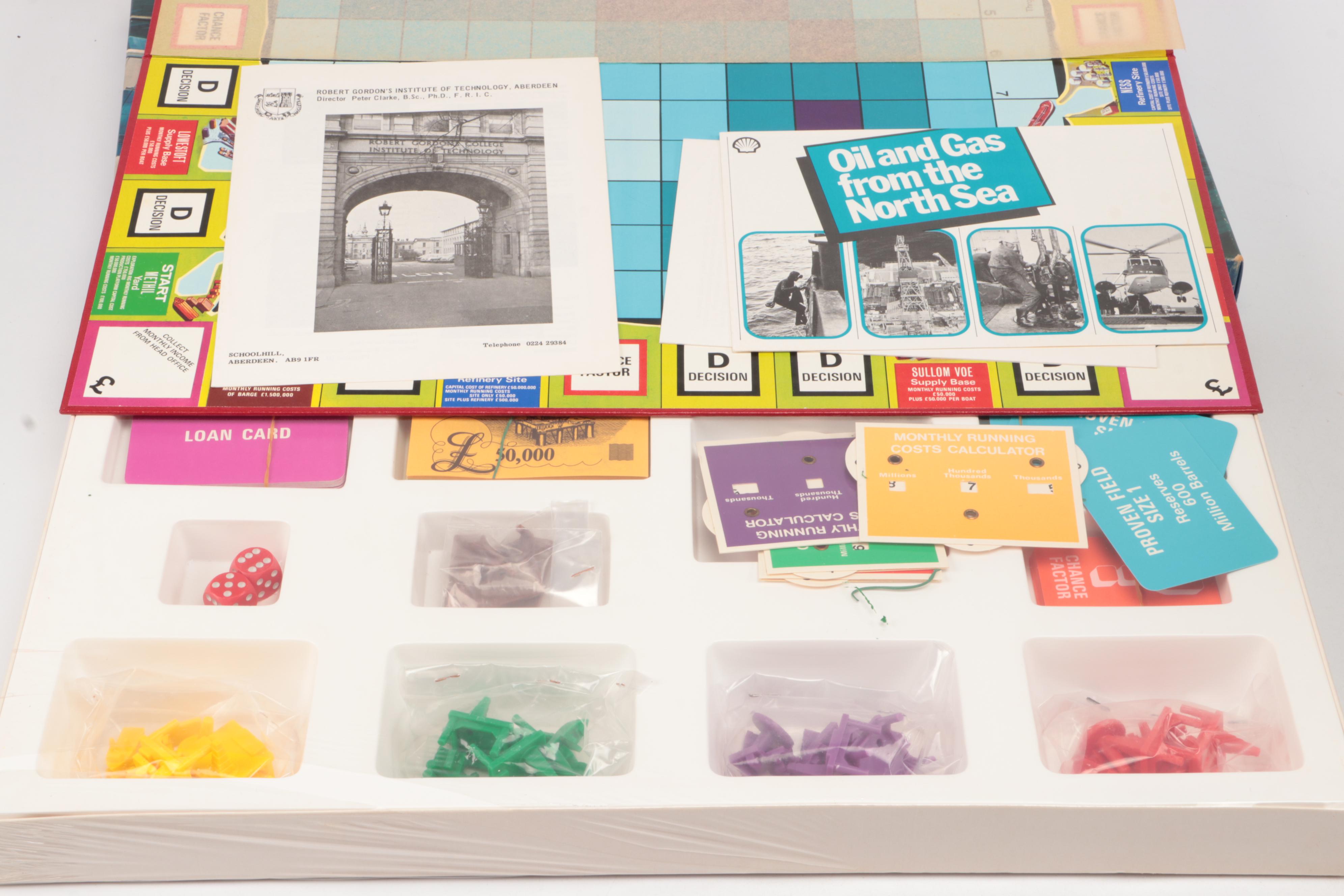 "Foto World", "Dragnet", "North Sea", and More Board Games