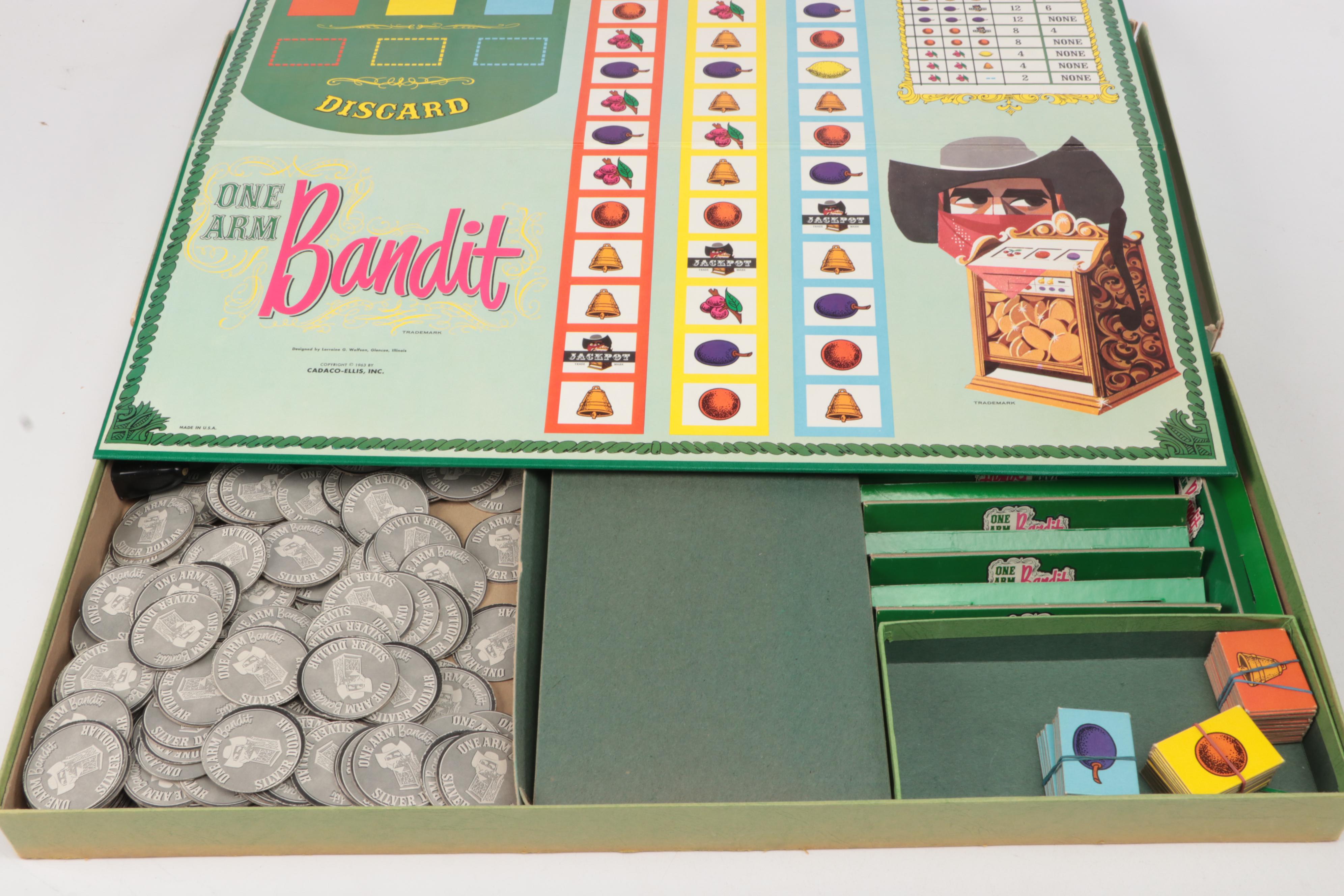 "Foto World", "Dragnet", "North Sea", and More Board Games