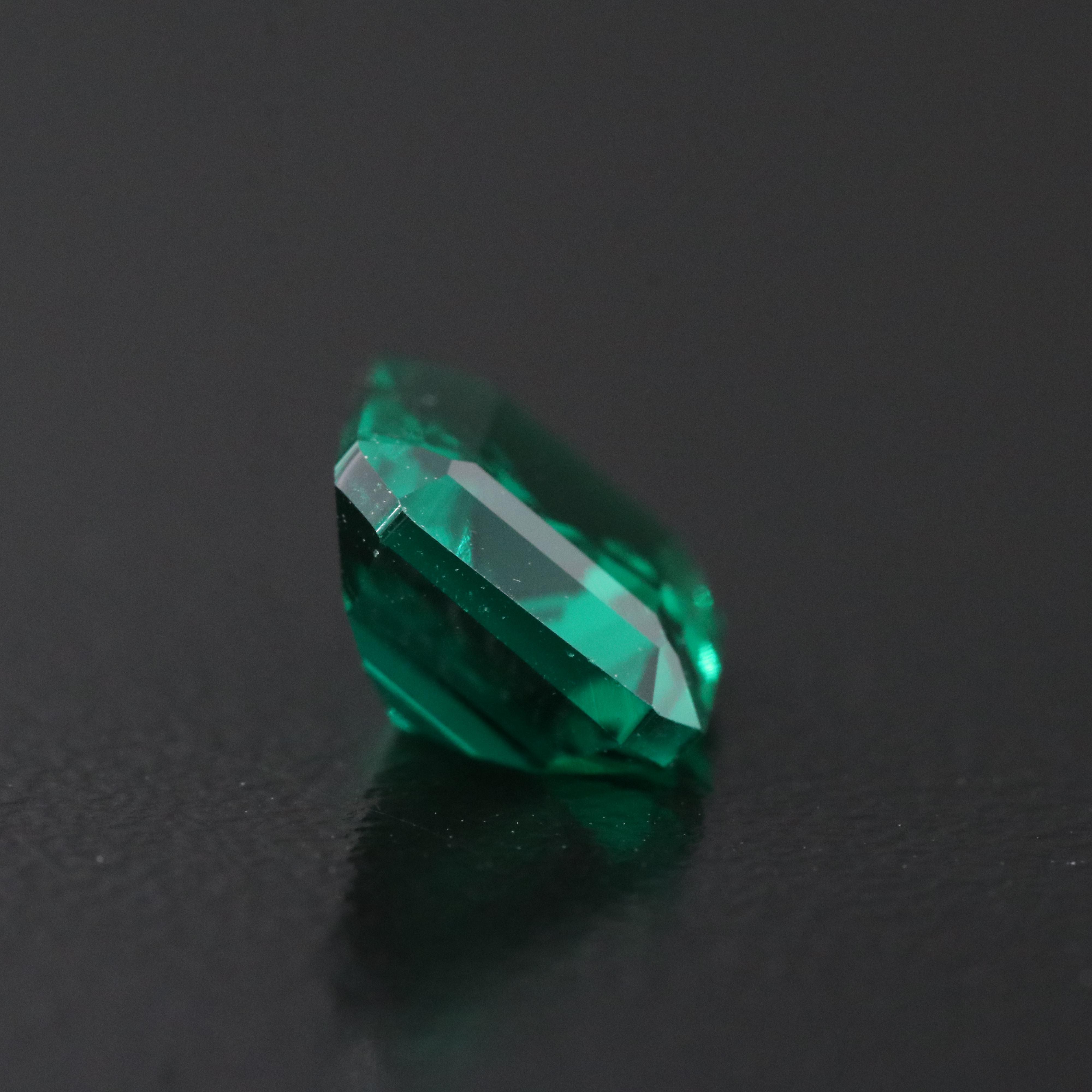 Loose 2.91 CT Lab Grown Emerald