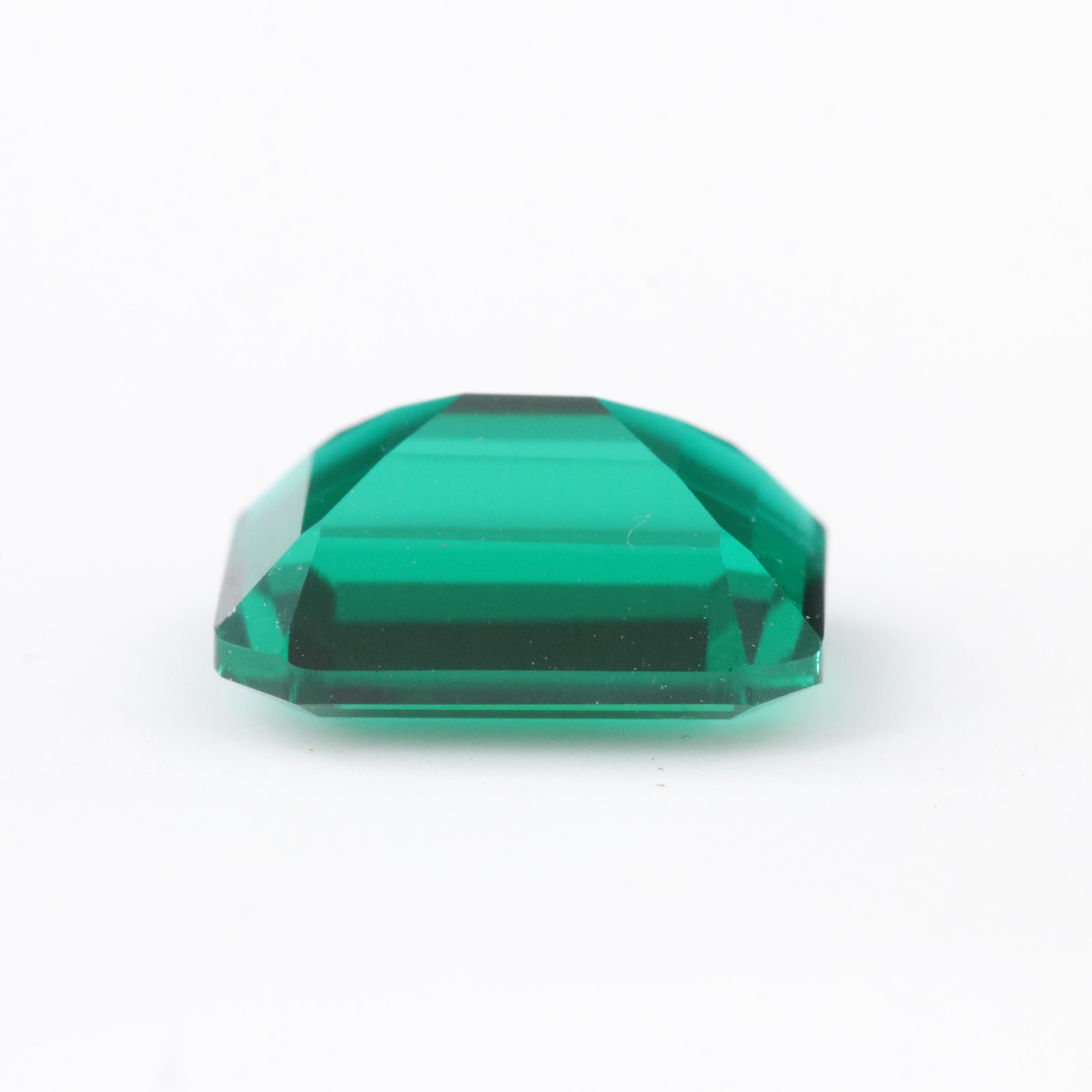 Loose 2.91 CT Lab Grown Emerald