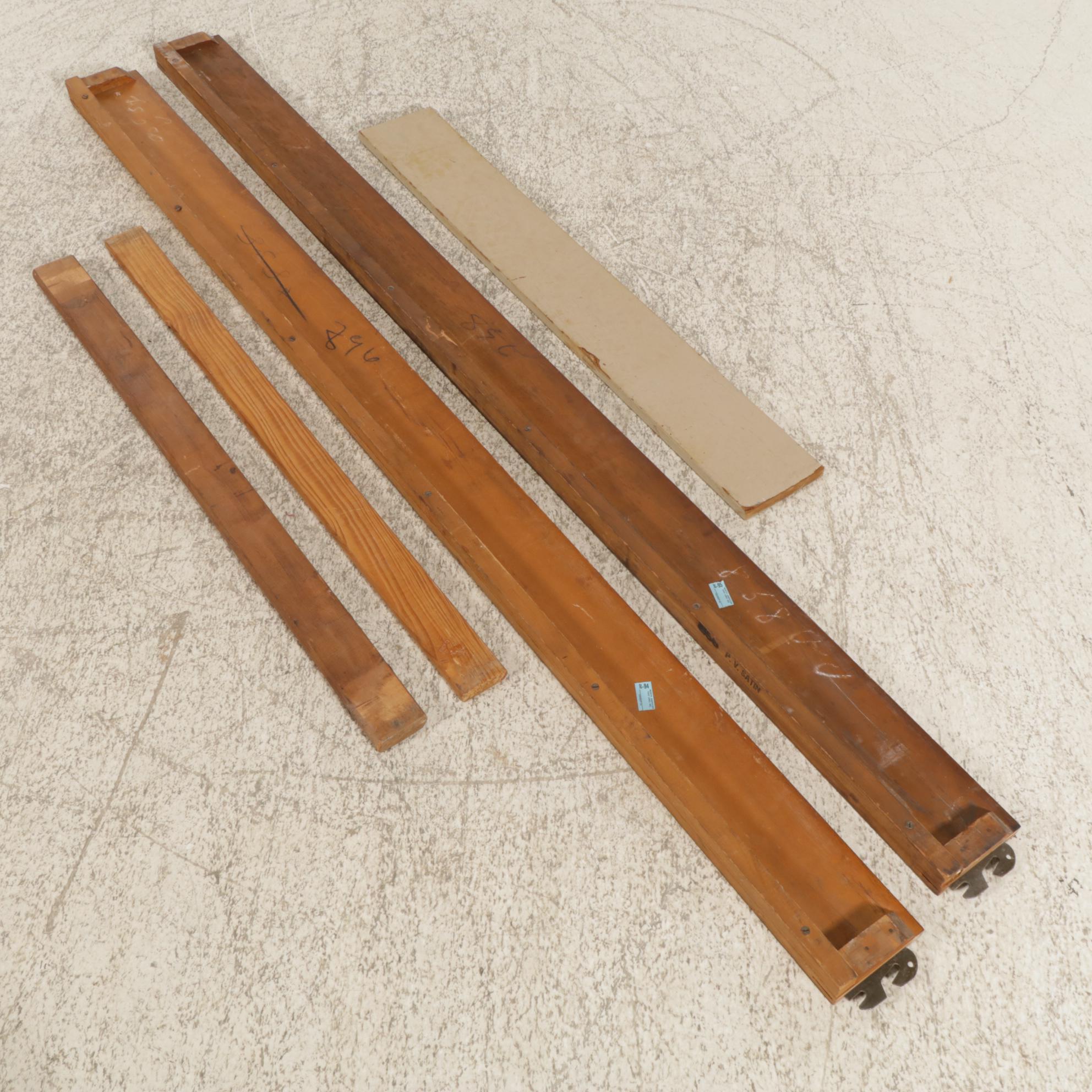 French Provincial Style Walnut Twin Bed Frame, Mid-20th Century