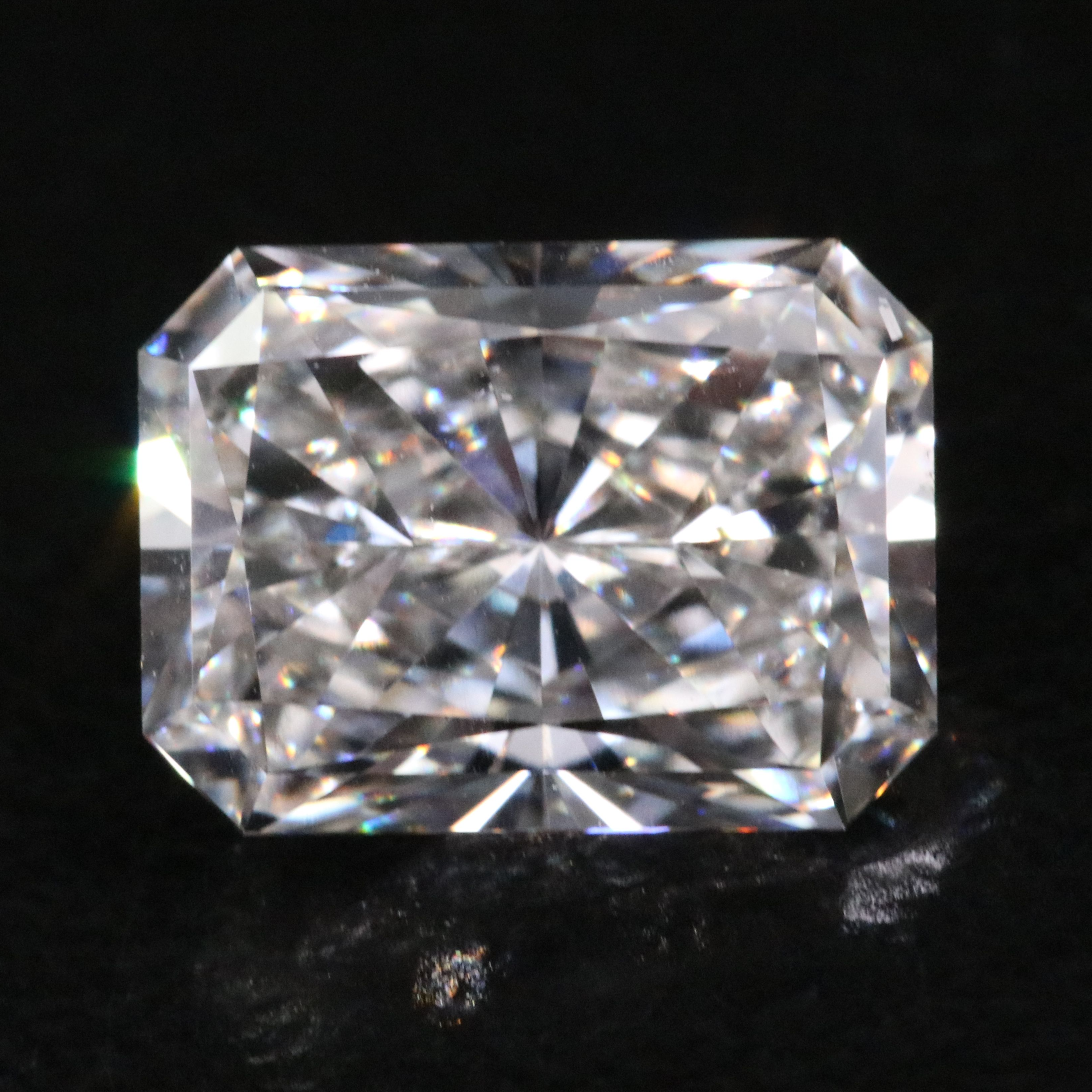 Loose 1.94 CT Lab Grown Diamond with IGI Report
