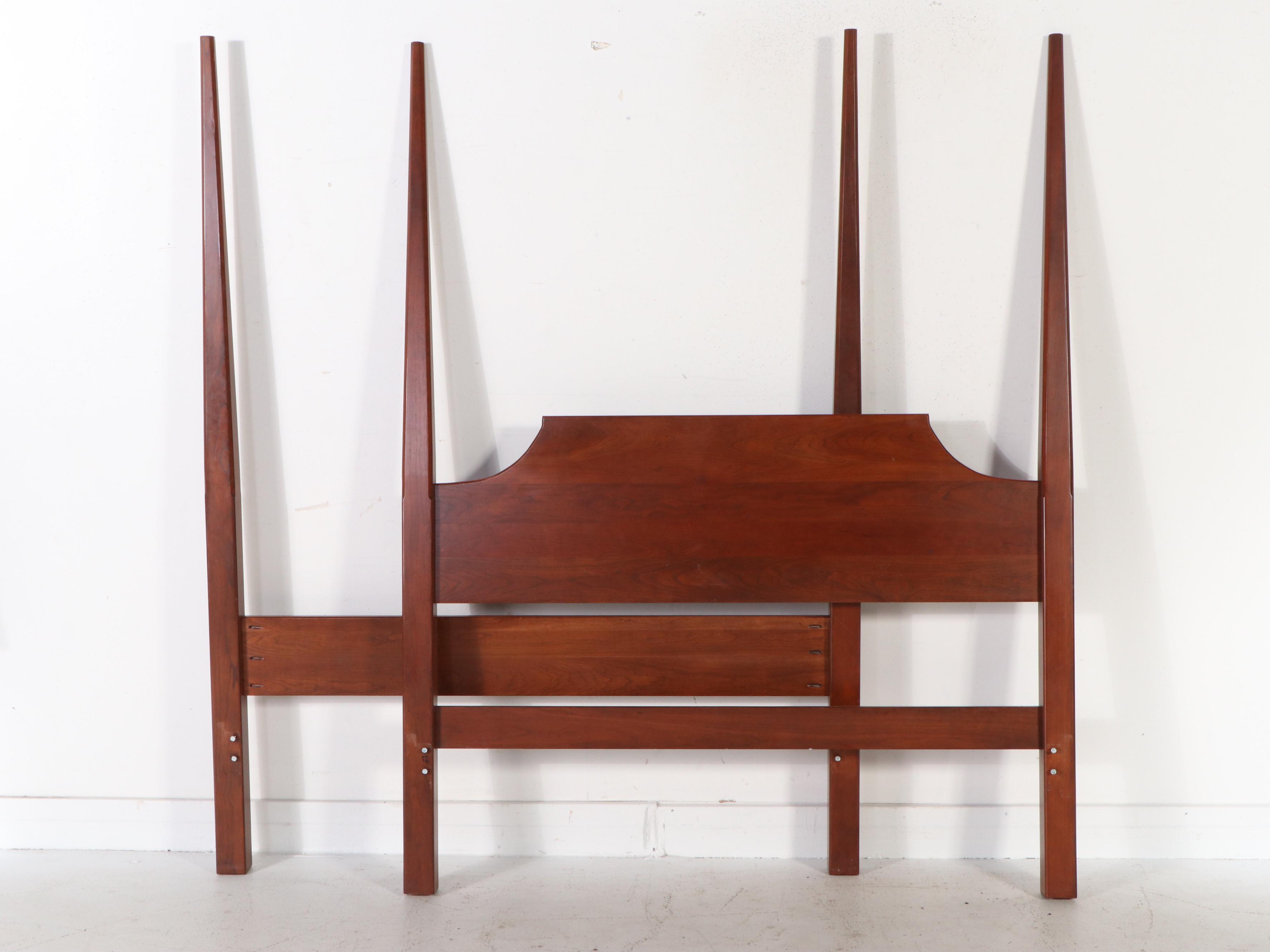 Early American Style Cherry Four Poster Queen Size Bed, 20th Century