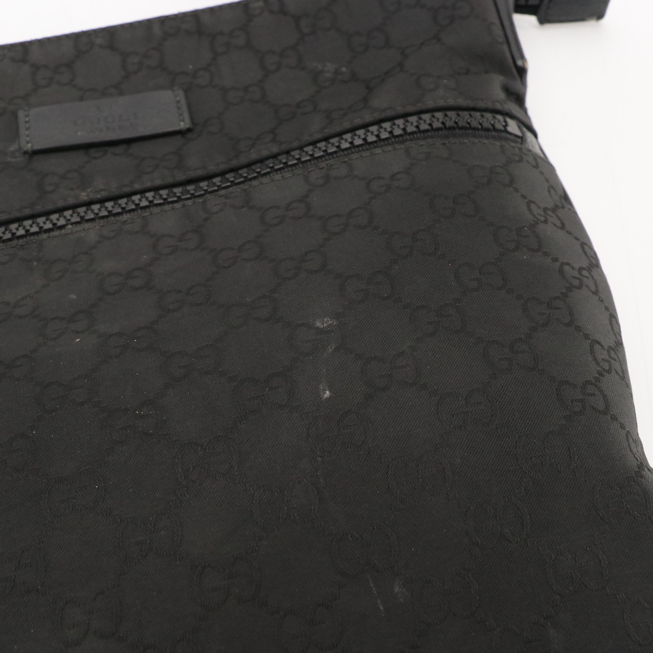 Gucci Black GG Nylon Jacquard and Calfskin Grain Leather Crossbody Bag