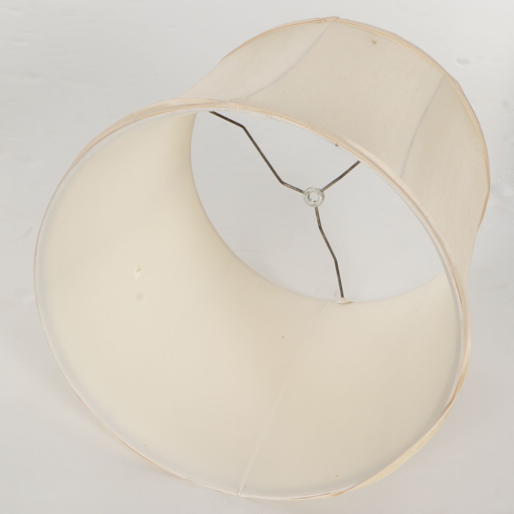 French Style Ceramic and Glass Oil Lamp Table Lamps, Adapted with Silk Shades