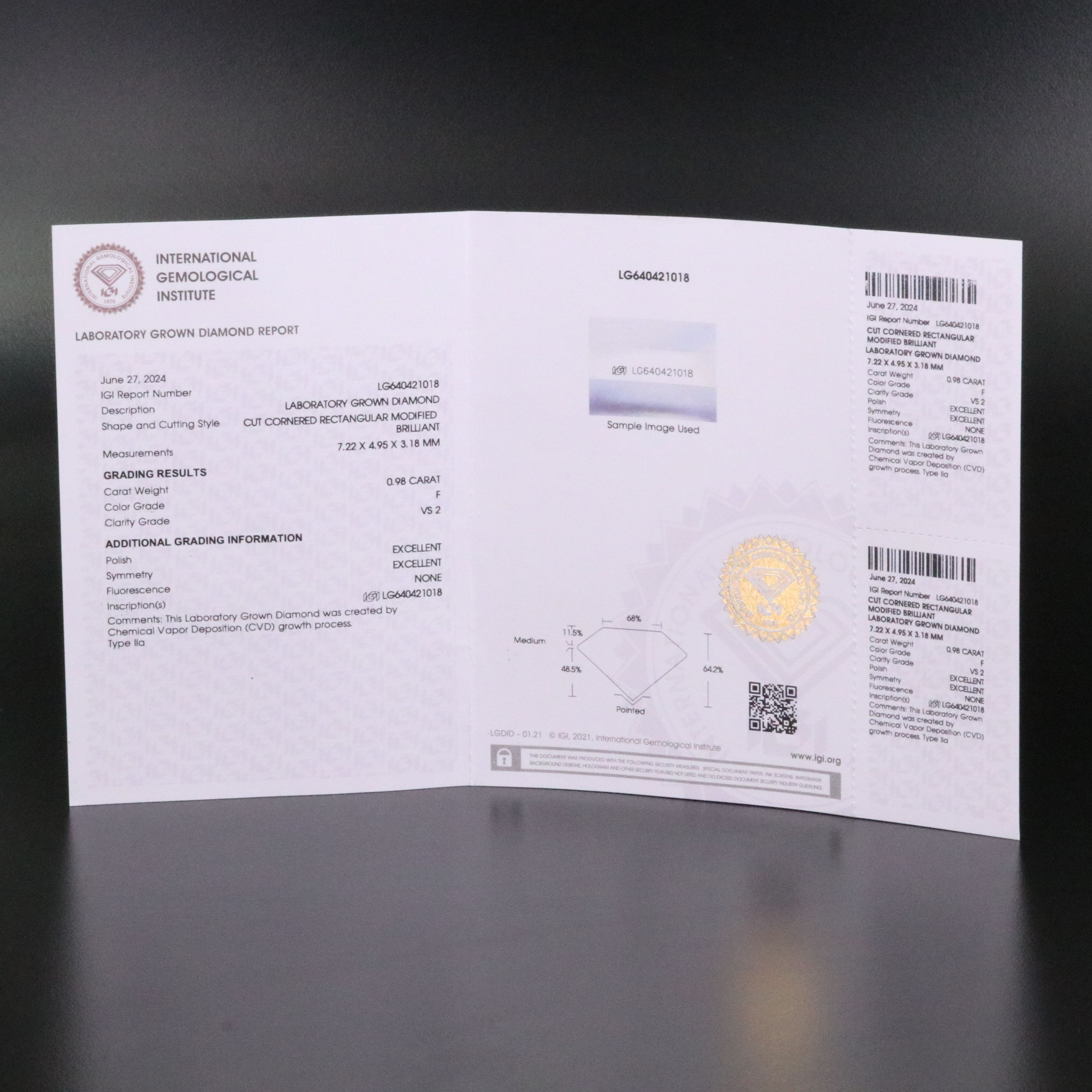 Loose 0.98 CT Lab Grown Diamond with IGI Report