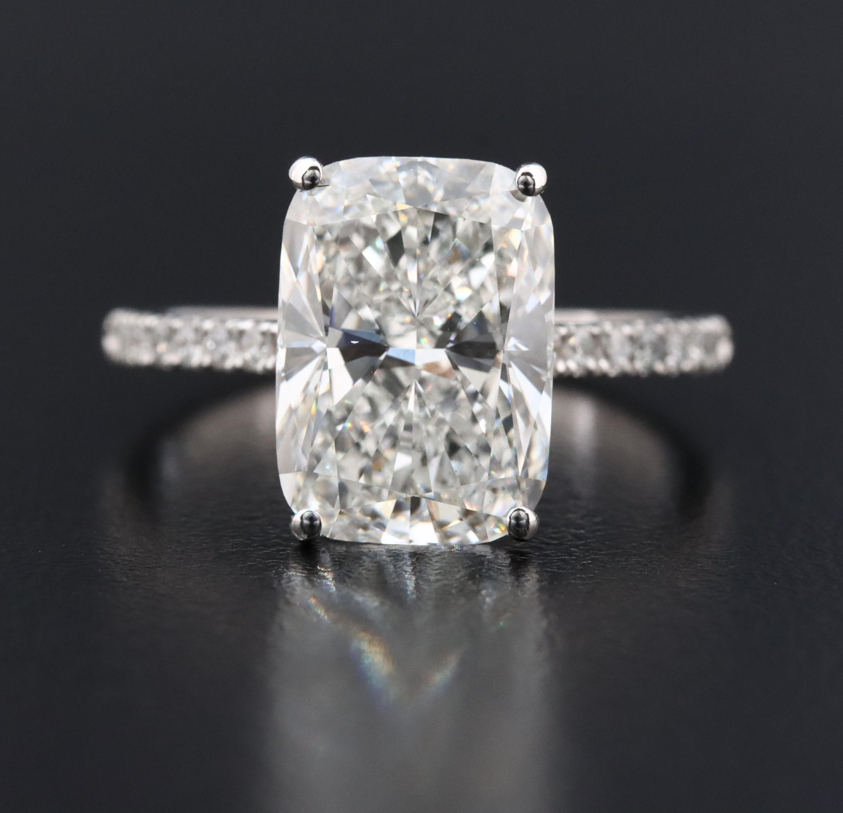 18K 5.28 CTW Lab Grown Diamond Ring with IGI Report