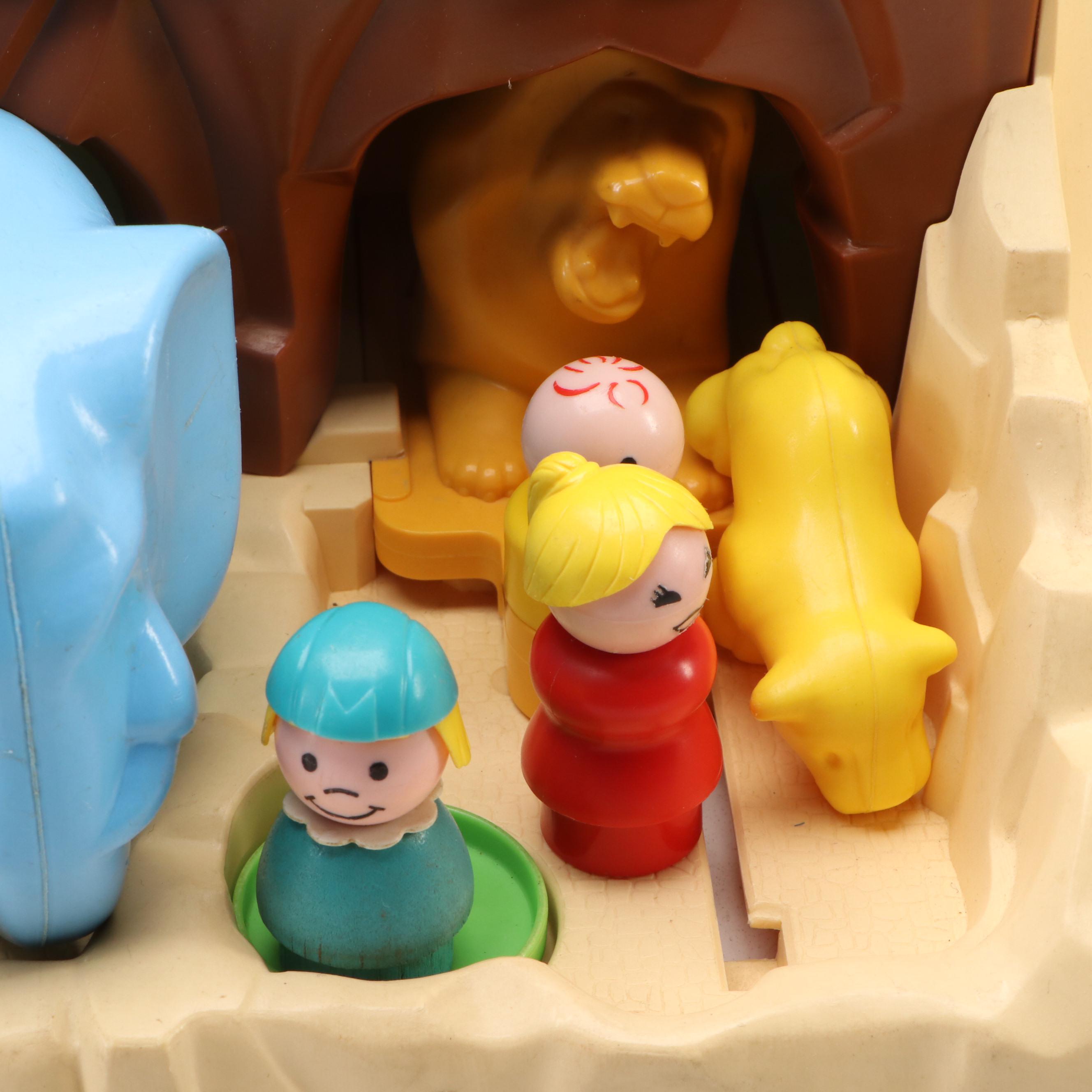 Fisher-Price Little People Zoo Child's Playset, 1984