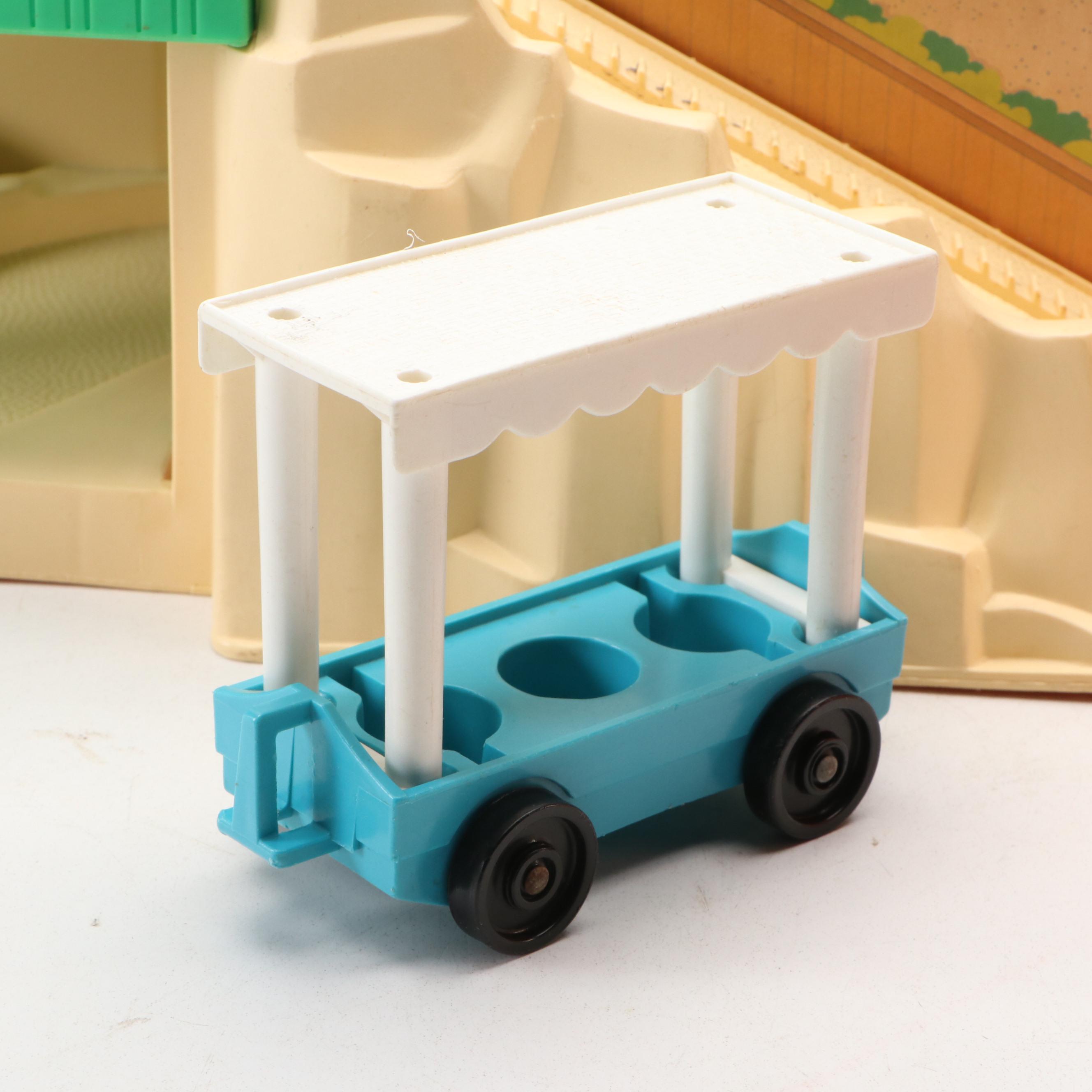 Fisher-Price Little People Zoo Child's Playset, 1984