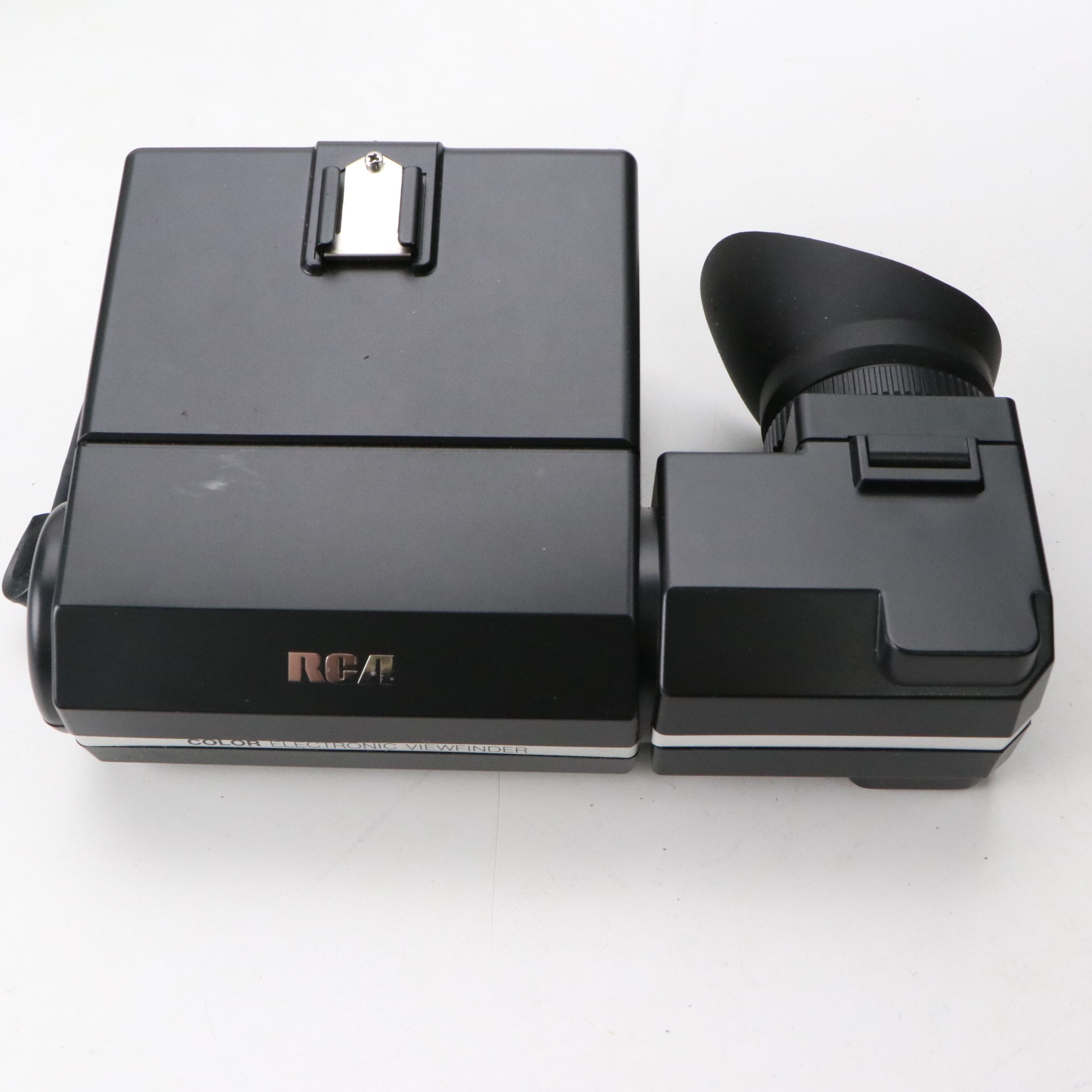 RCA Video Color Camera with RCA Eyepiece, Red Accent Tripod, and Hardside Case