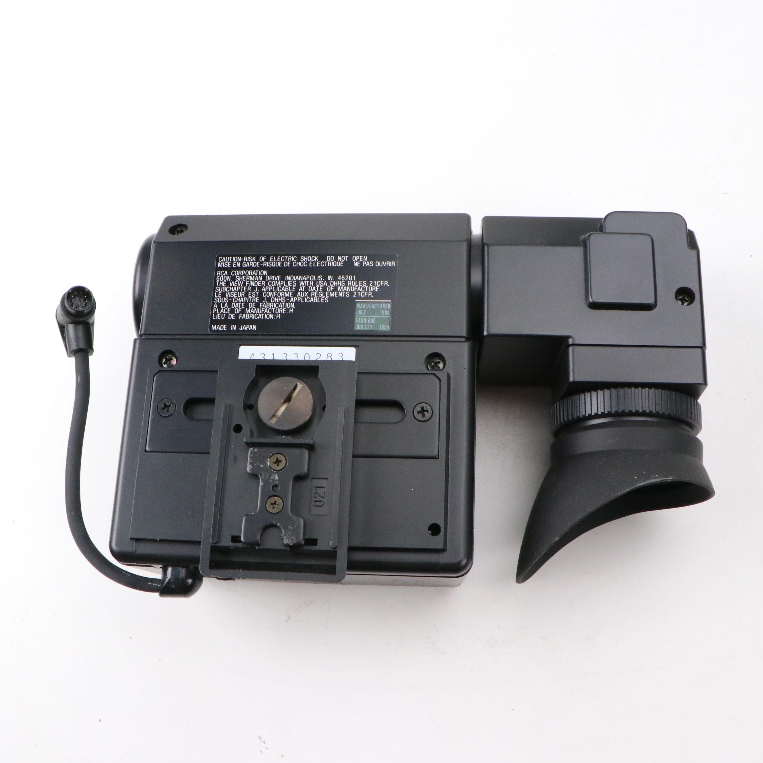 RCA Video Color Camera with RCA Eyepiece, Red Accent Tripod, and Hardside Case