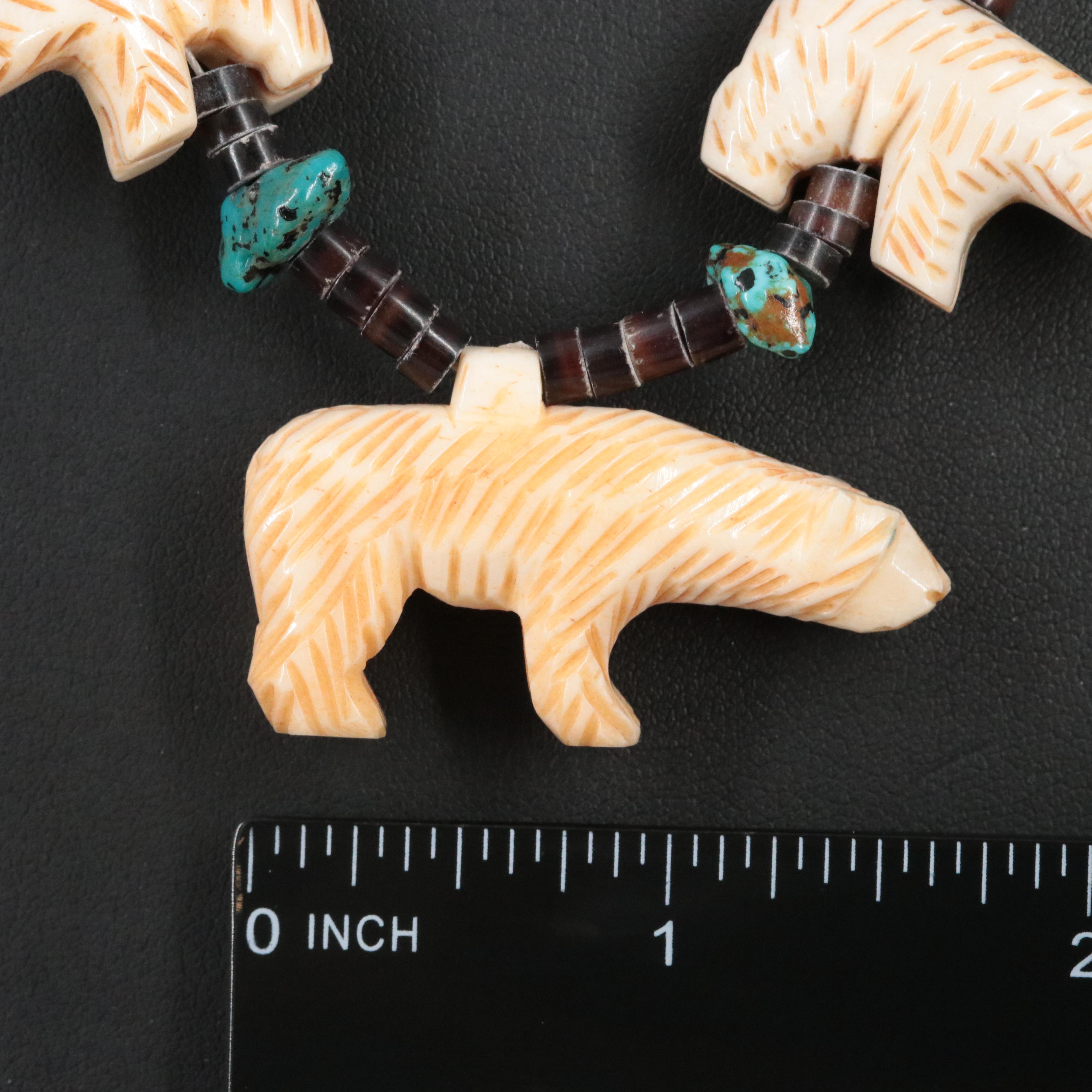 Southwestern Zuni Carved Bear Gemstone Fetish Necklace