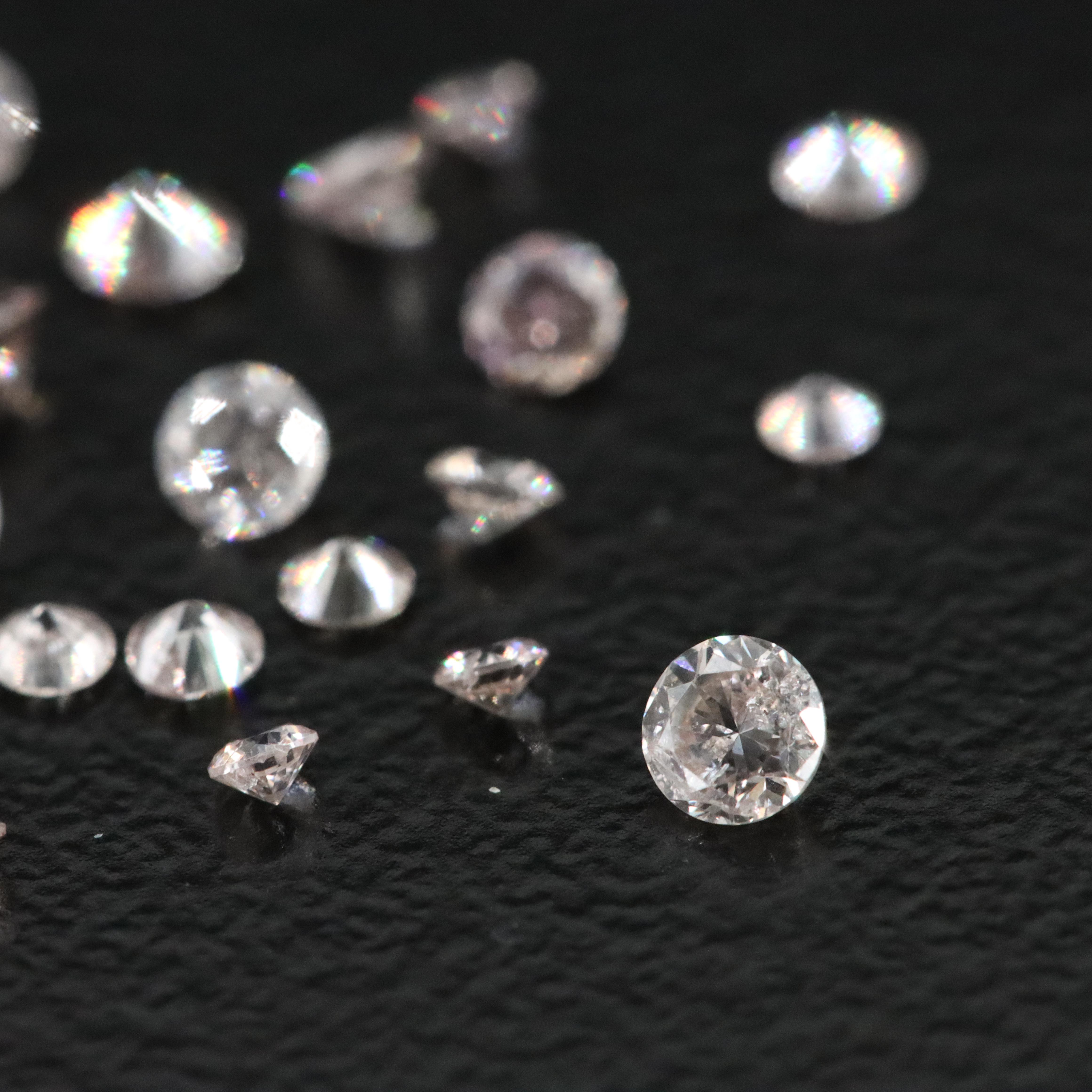 Loose 0.99 CTW Diamonds Featuring Light Pink