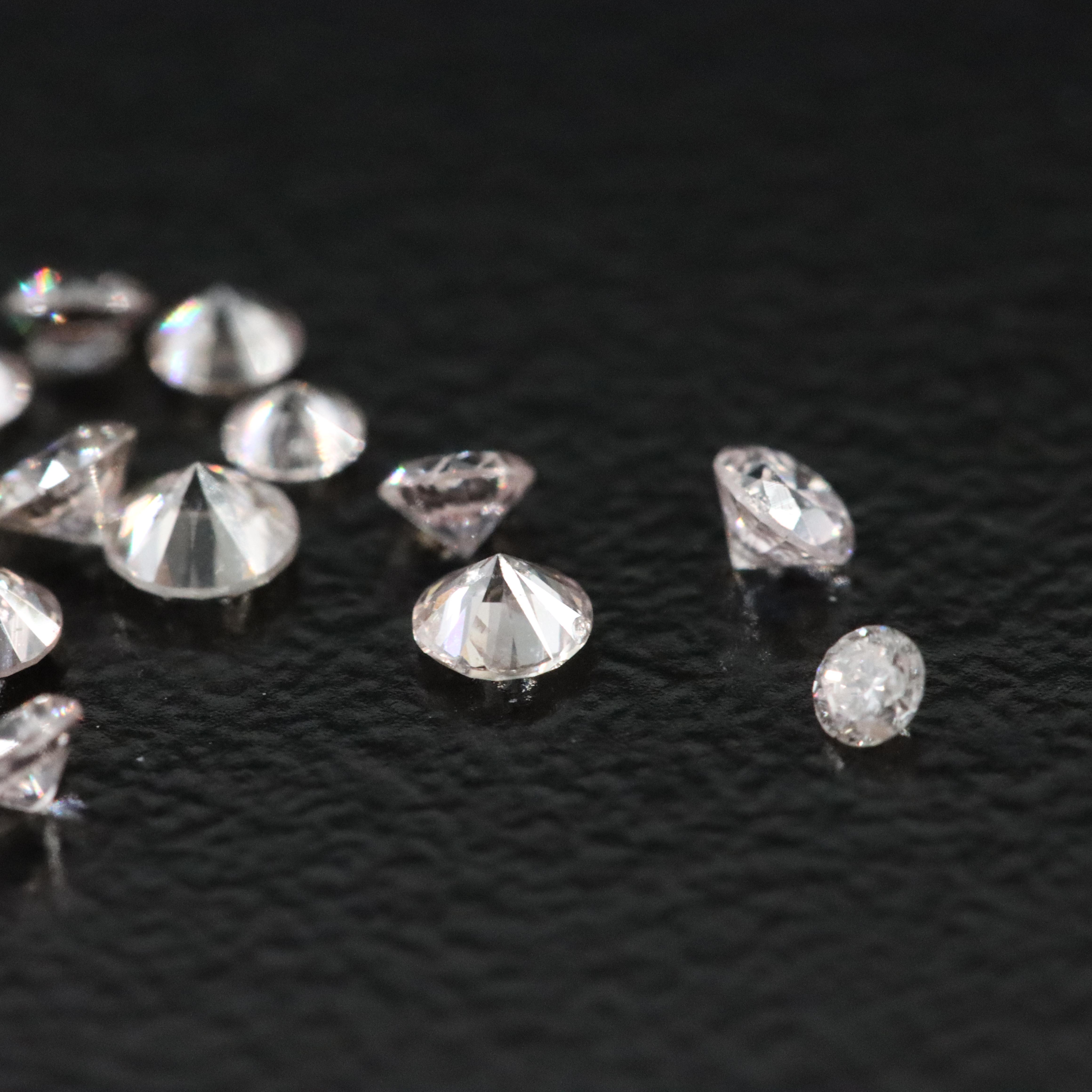 Loose 0.99 CTW Diamonds Featuring Light Pink