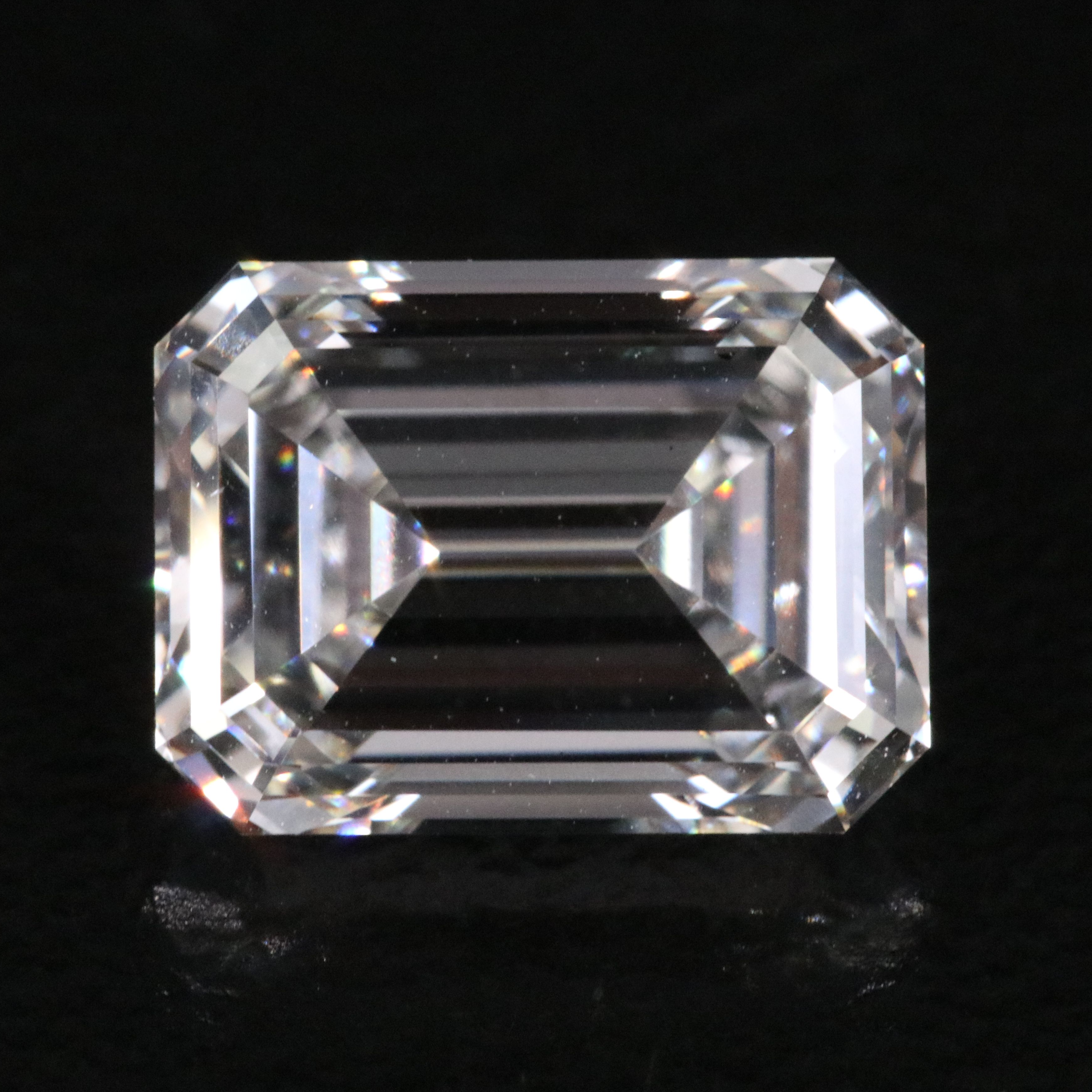 Loose 2.45 CT Lab Grown Diamond with IGI Report